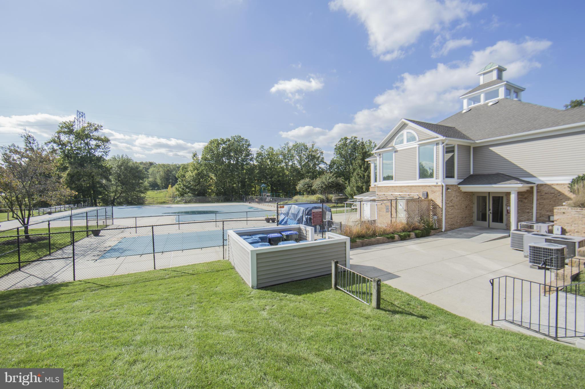 KINGSTOWNE - Residential