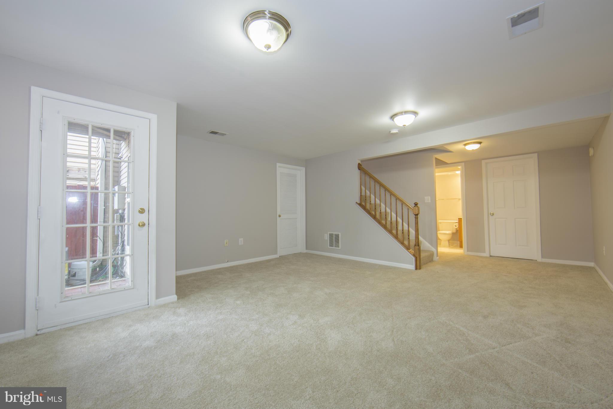 KINGSTOWNE - Residential