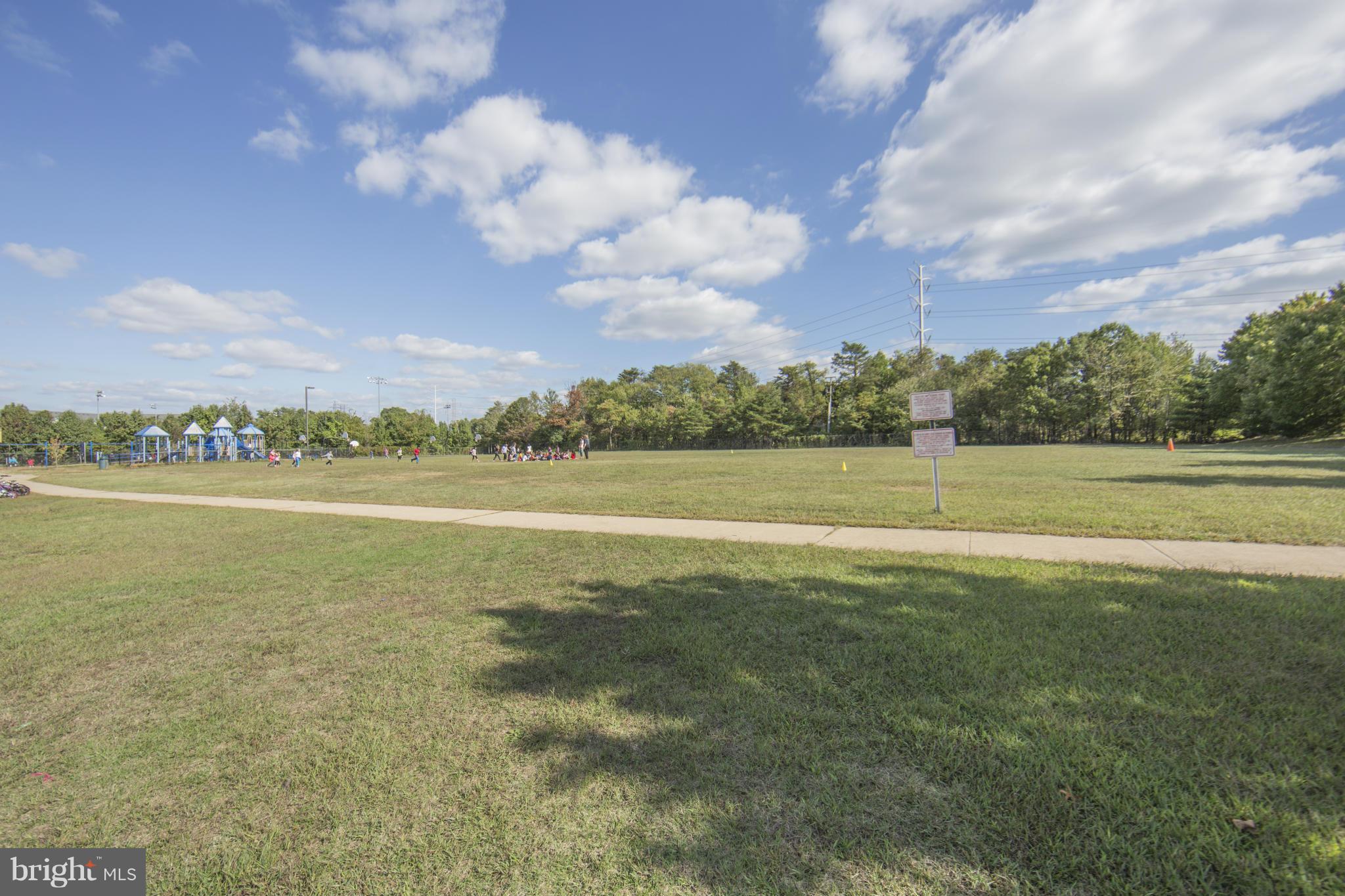 KINGSTOWNE - Residential