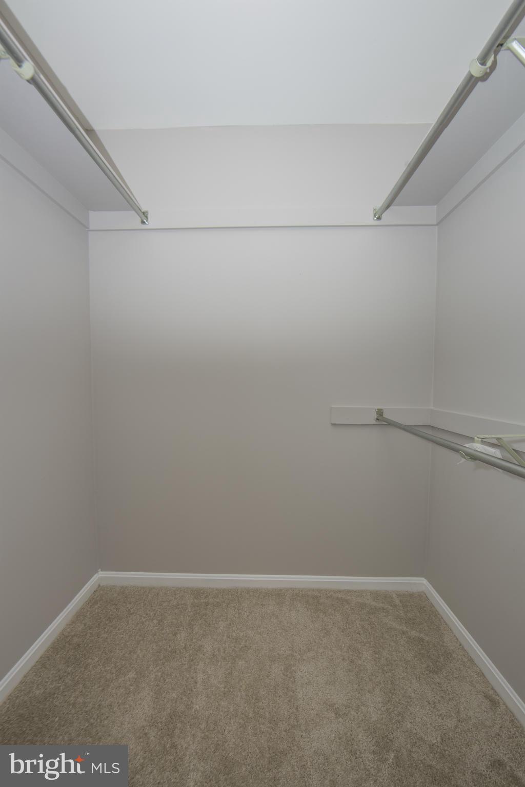 KINGSTOWNE - Residential