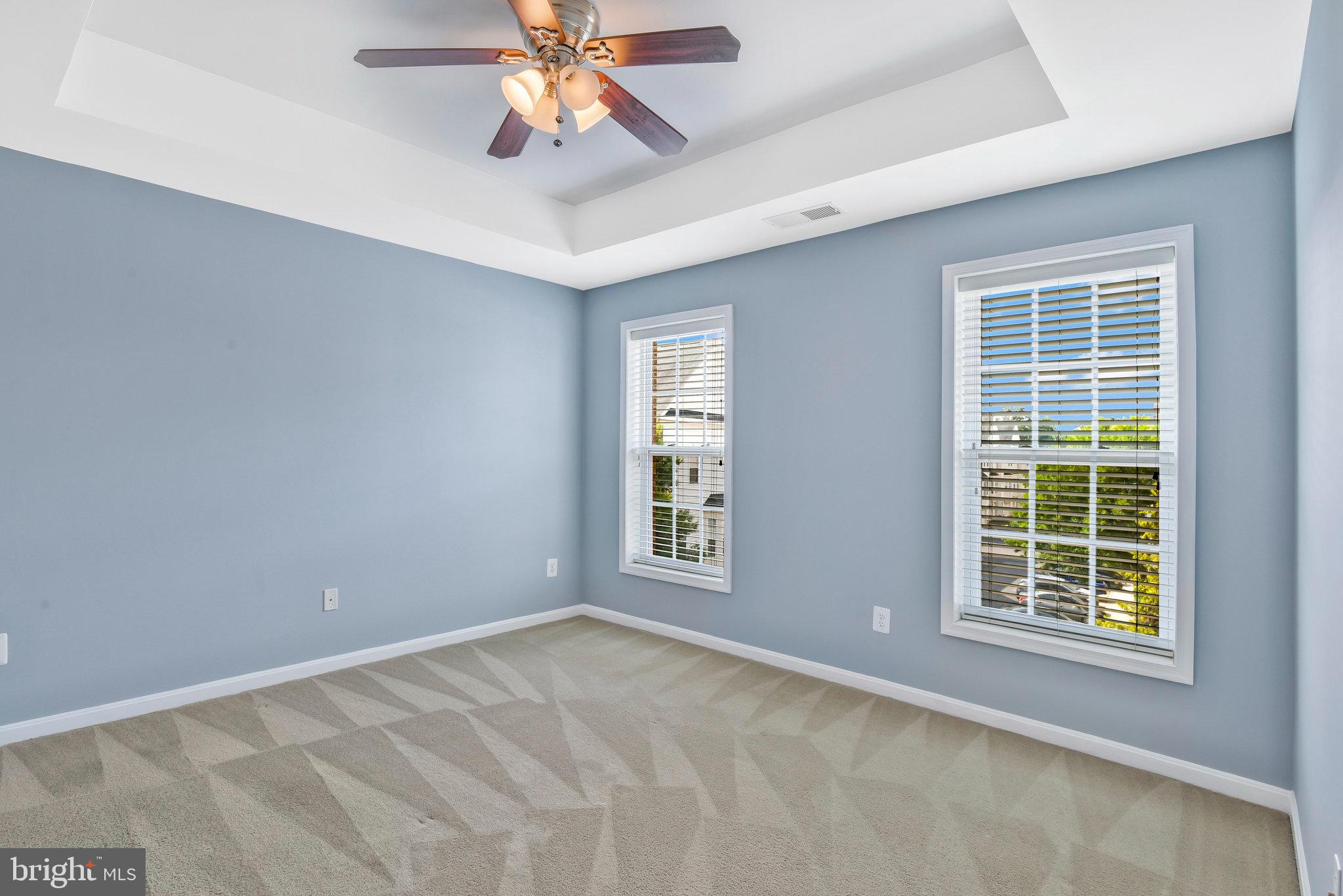 STONE SPRINGS CONDOMINIUMS - Residential