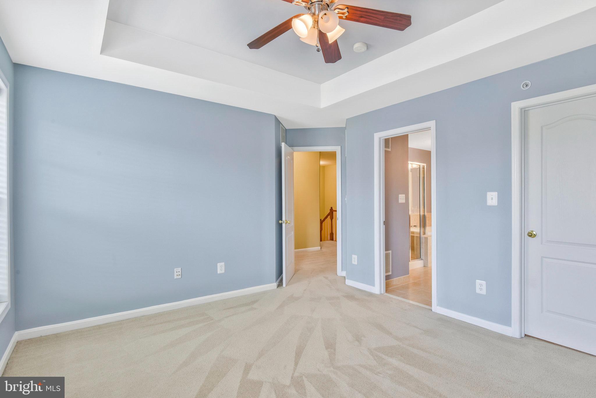 STONE SPRINGS CONDOMINIUMS - Residential