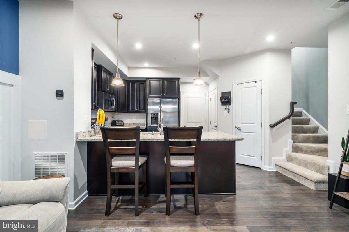 BALLENGER CREEK - Residential