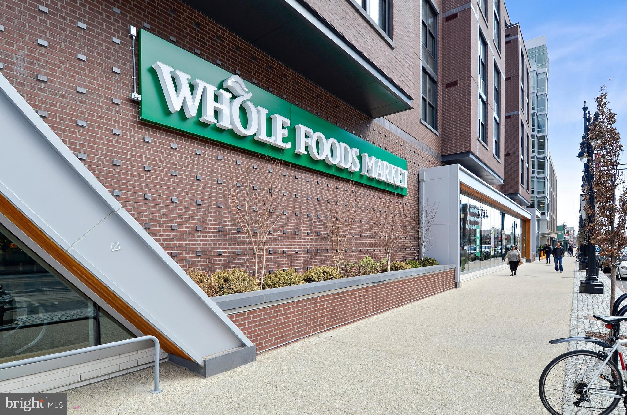 THE YARDS - Residential Lease