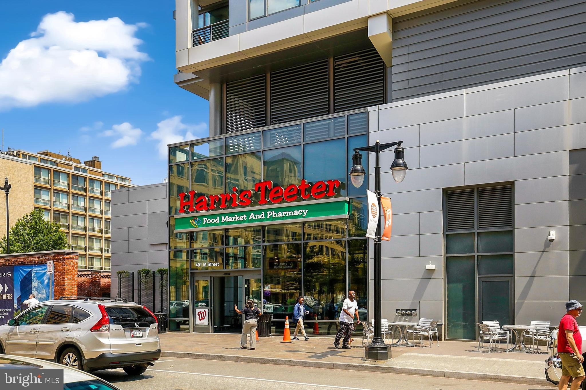 THE YARDS - Residential Lease