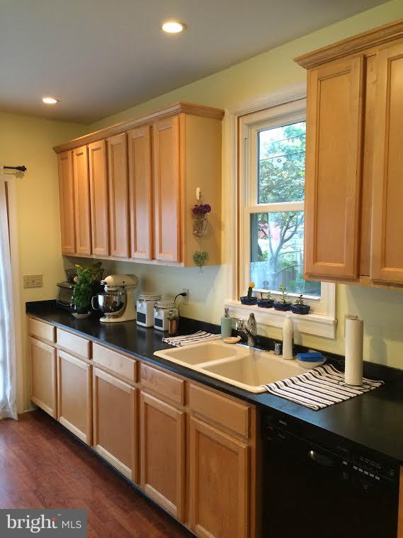 FEDERAL HILL HISTORIC DISTRICT - Residential Lease