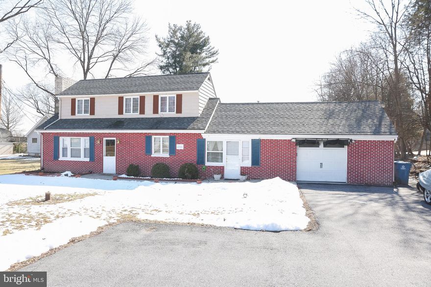 Discover this spacious 4-bedroom home situated on a full 1-acre lot in desirable Mechanicsburg! Offering the perfect combination of comfort, flexibility, and location, this property is ideal for buyers seeking space both inside and out. The main level features a comfortable owner’s suite, two additional bedrooms, and two full bathrooms—providing convenient first-floor living. The bright family room with a cozy fireplace creates a warm gathering space, while the well-appointed kitchen offers ample cabinetry. An additional versatile space with two exits to the breezeway could be the perfect dining area/home office/playroom—designed to fit your lifestyle needs. Upstairs, you’ll find a generously sized fourth bedroom with a private half bath, ideal for guests or extended family. The oversized attached one garage provides convenient access to the home, and the full basement offers excellent storage or future finishing potential. This home offers multiple exits for added convenience and functionality. Enjoy the privacy of a full acre while being just minutes from shopping, dining, and major commuter routes—approximately 10 minutes to Capital City Mall. A rare opportunity with space, versatility, and location—schedule your private tour today!