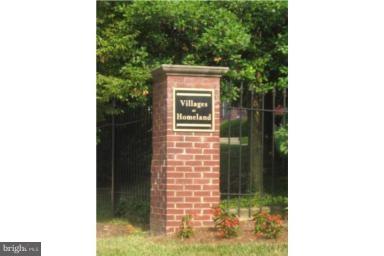 VILLAGES AT HOMELAND WEST - Residential Lease