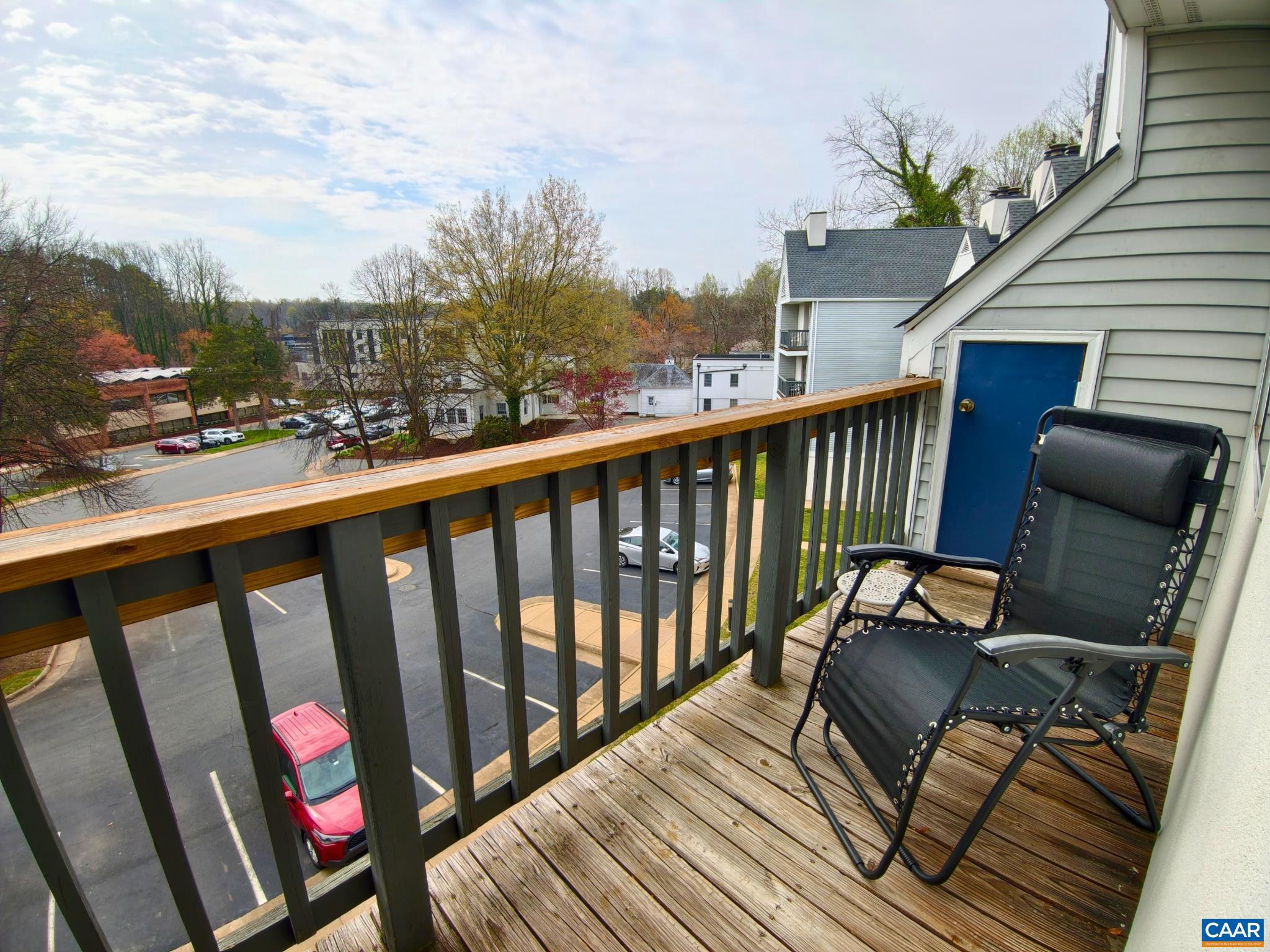 CEDARS COURT - Residential