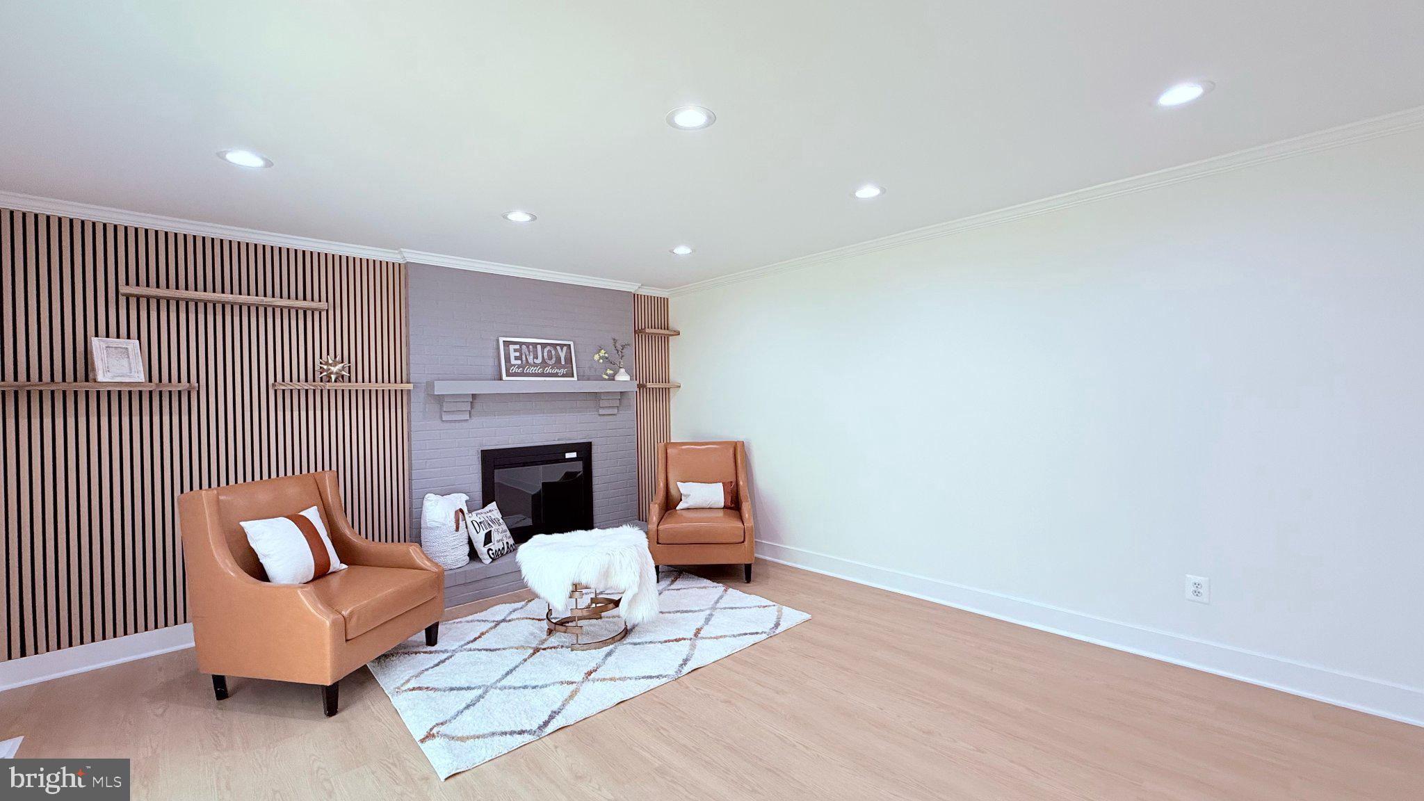 CLARKS RUN - Residential