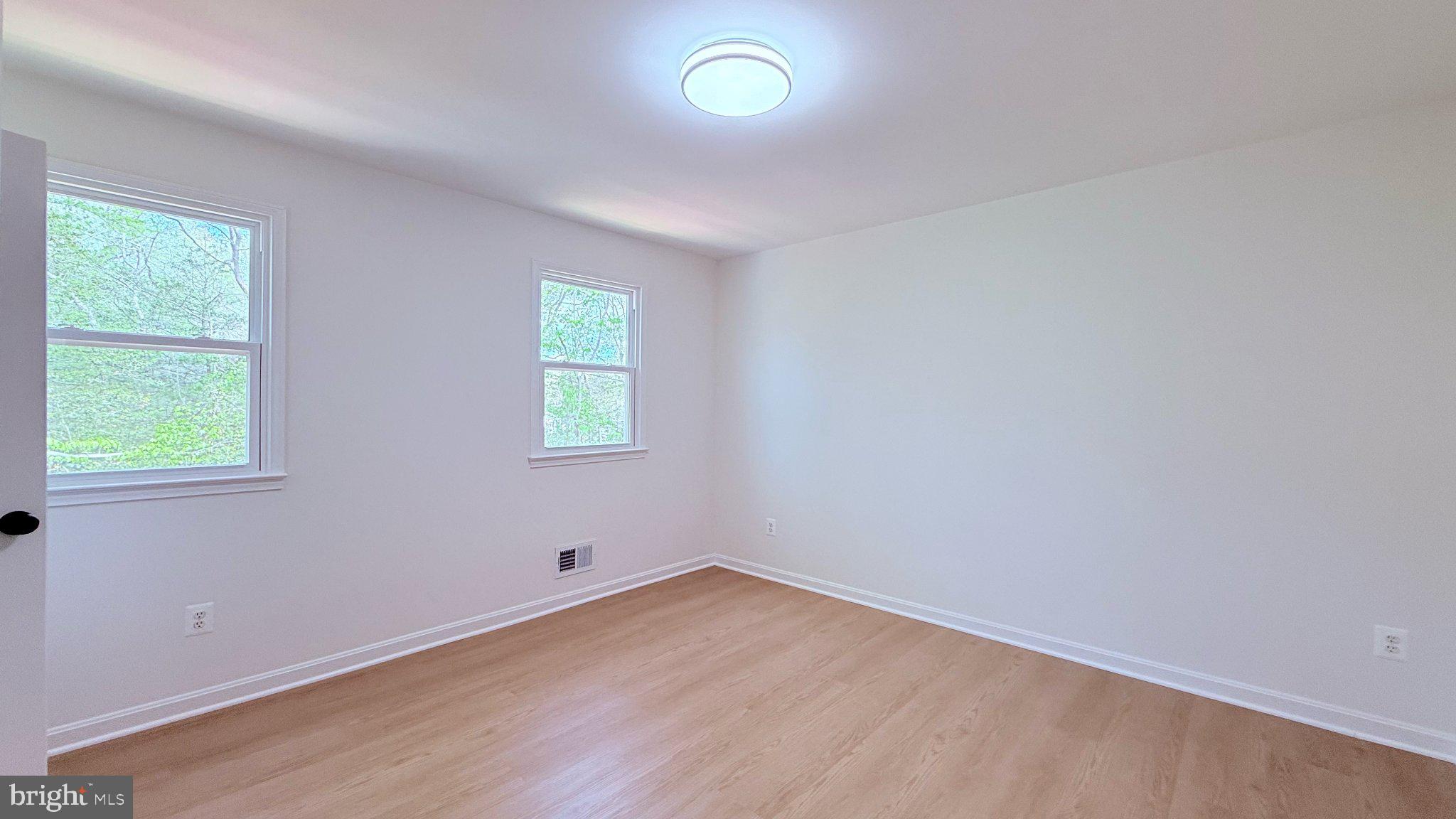 CLARKS RUN - Residential