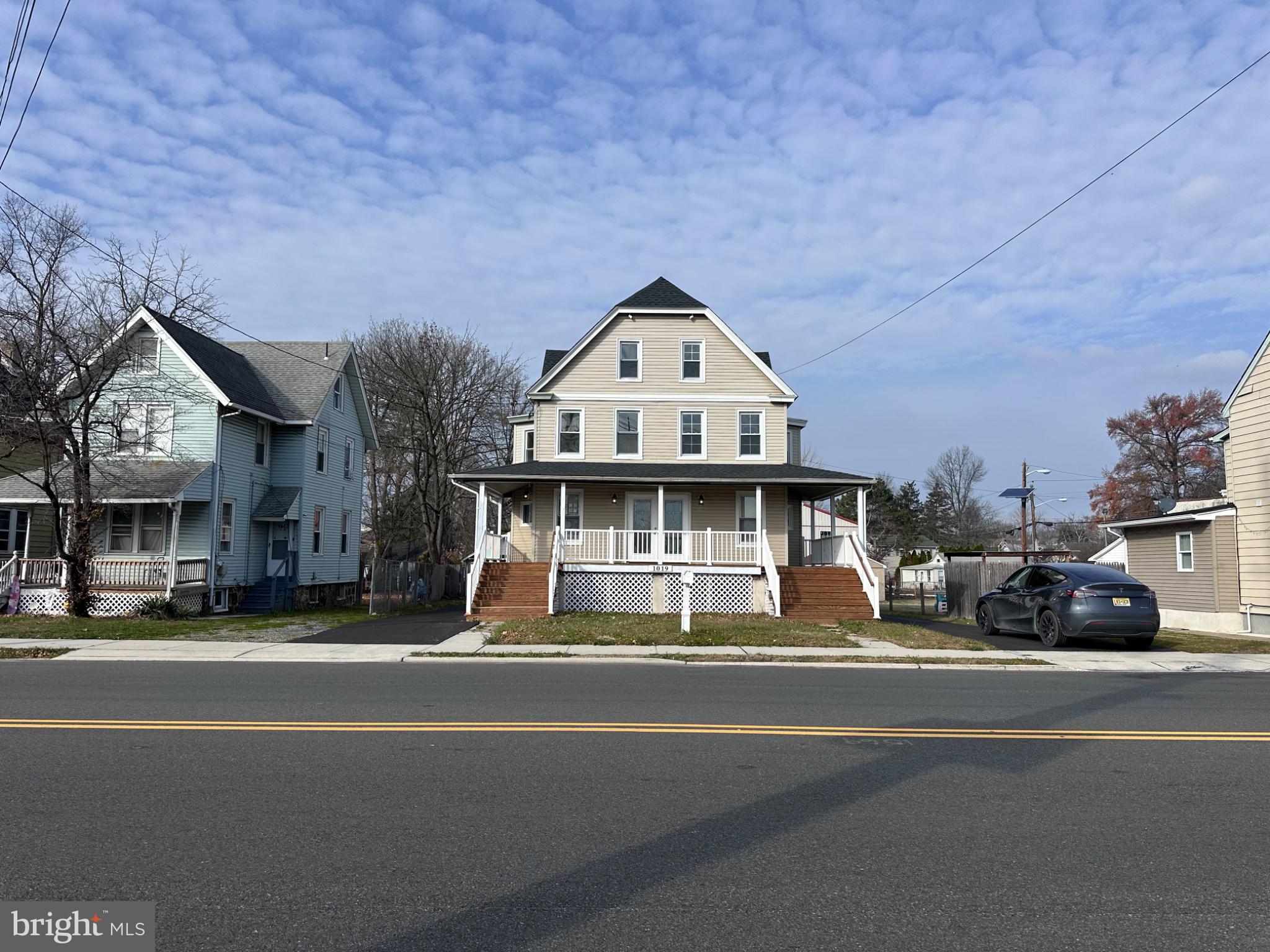 1019 N BROAD STREET