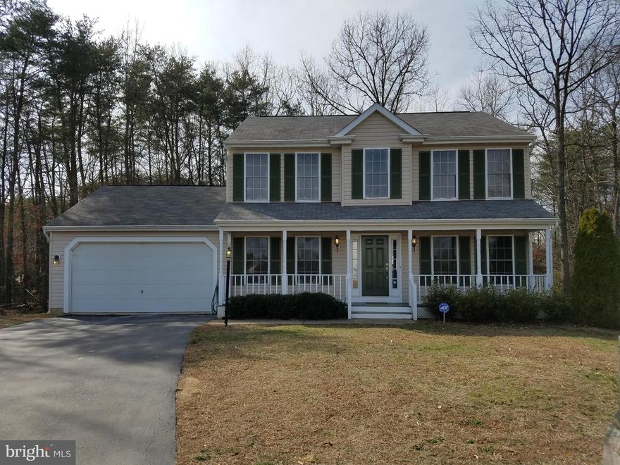 3 Bedroom 2 1/2 bath Colonial located in a cul-de-sac with gorgeous front porch in Kingswood Subdivision. Close to shopping and I95. Deck will be added when weather gets better. No Pets