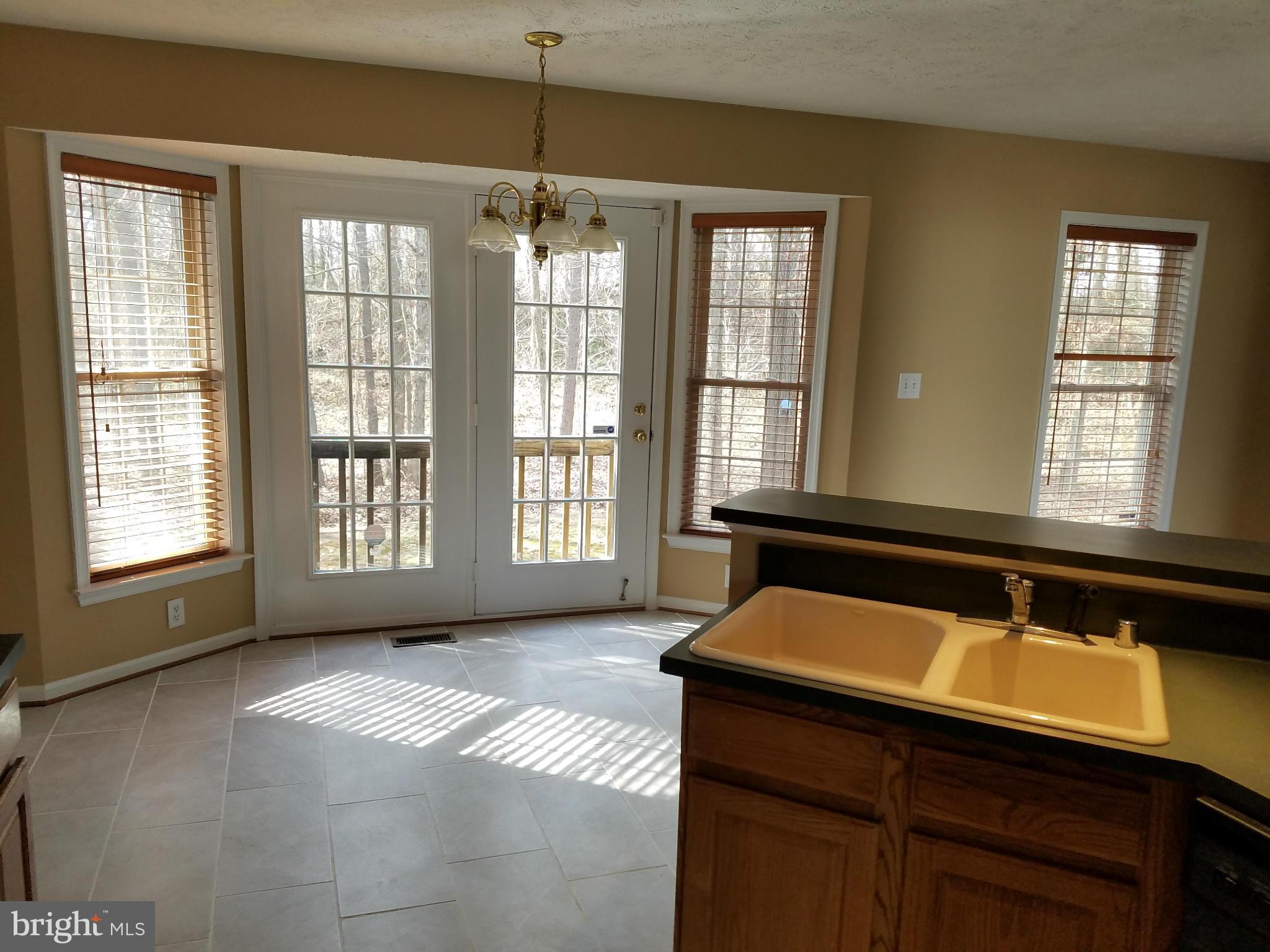 KINGSWOOD - Residential Lease