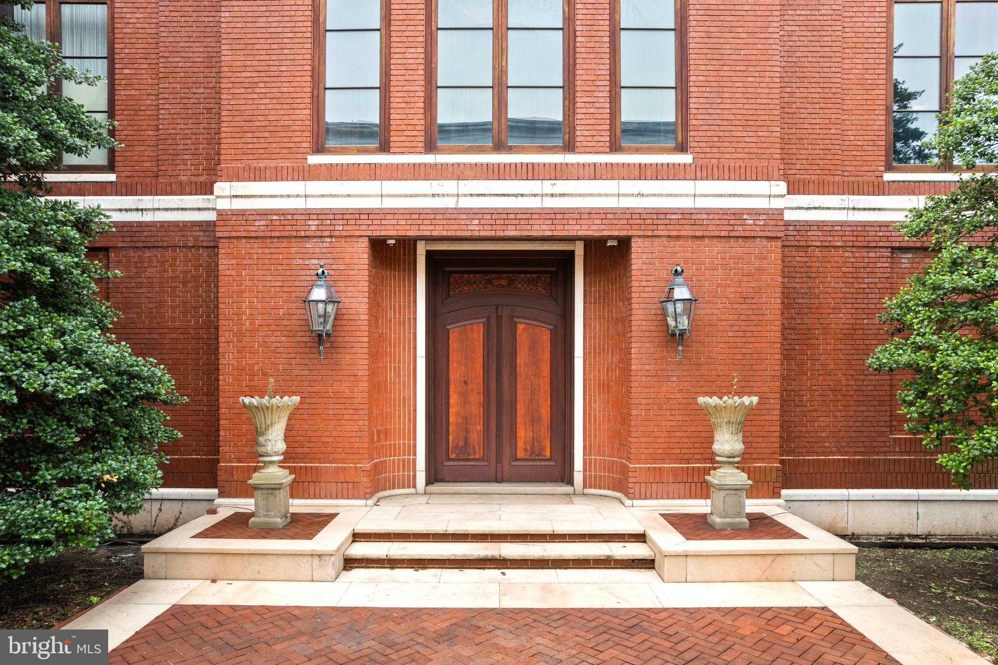 232 WALNUT STREET 36