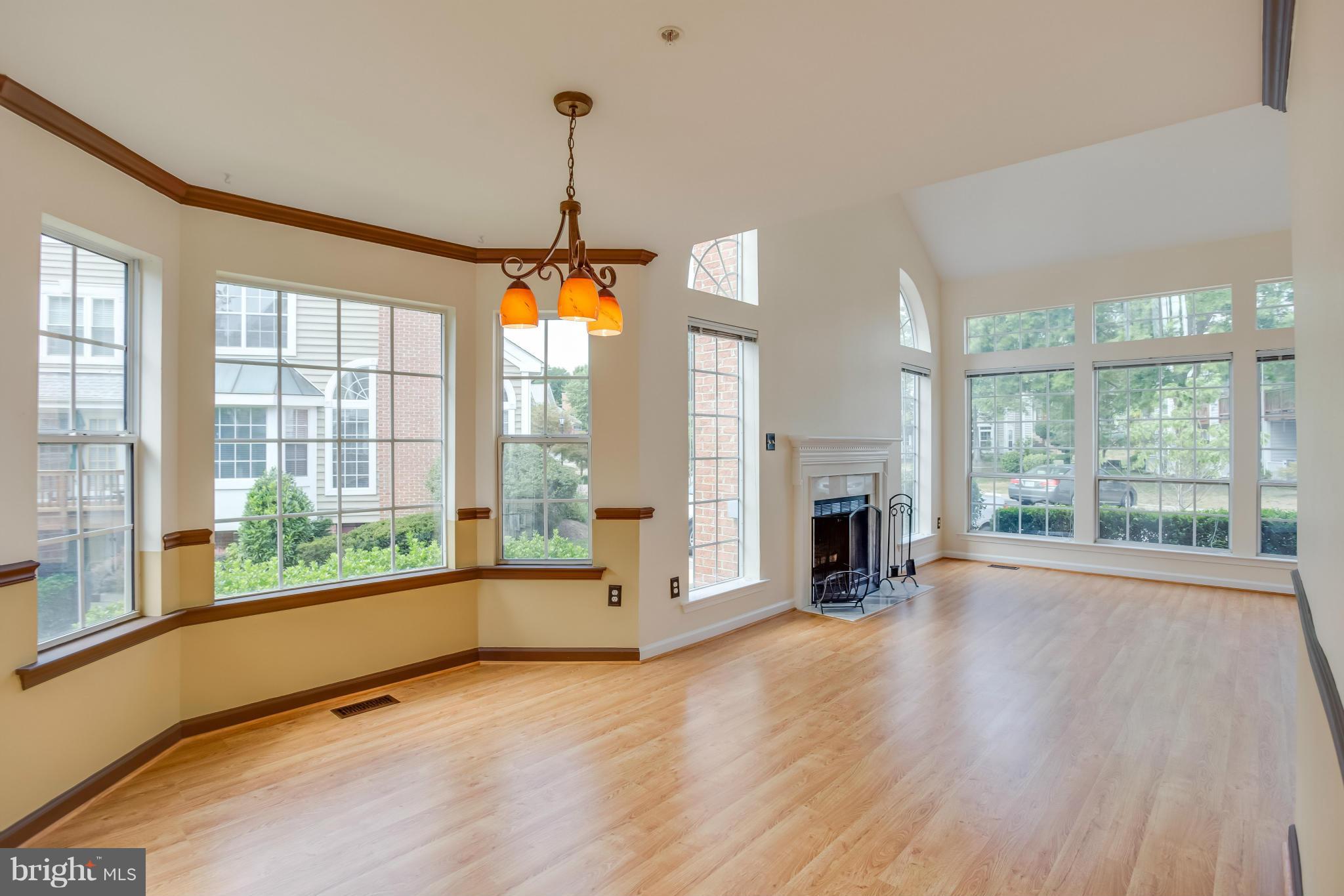 OCCOQUAN POINTE CONDO - Residential Lease