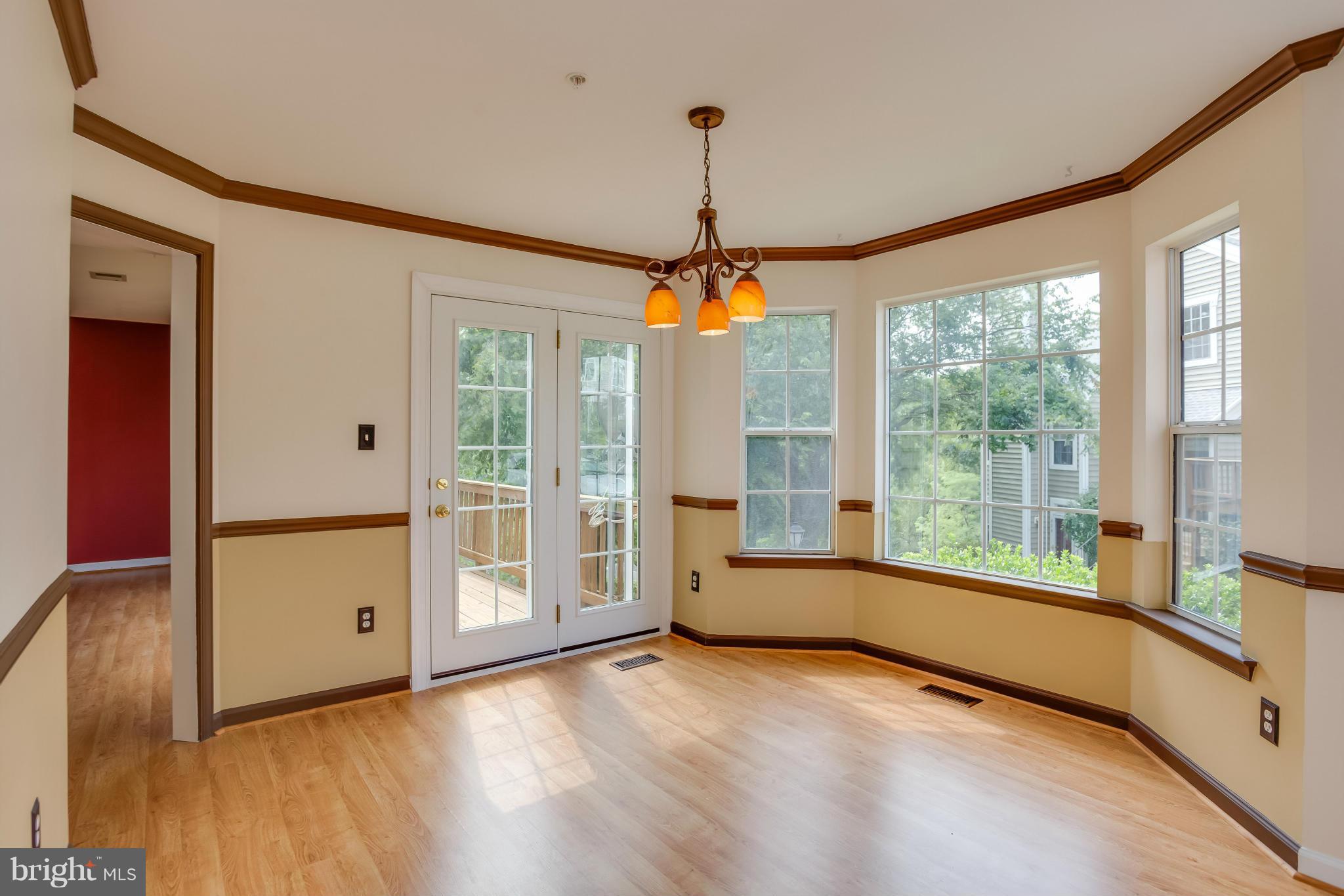 OCCOQUAN POINTE CONDO - Residential Lease