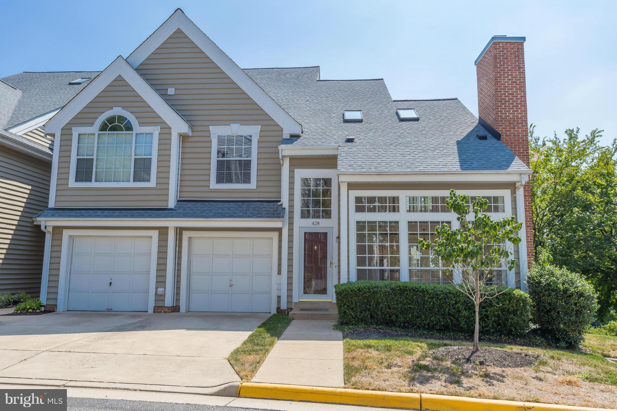 OCCOQUAN POINTE CONDO - Residential Lease