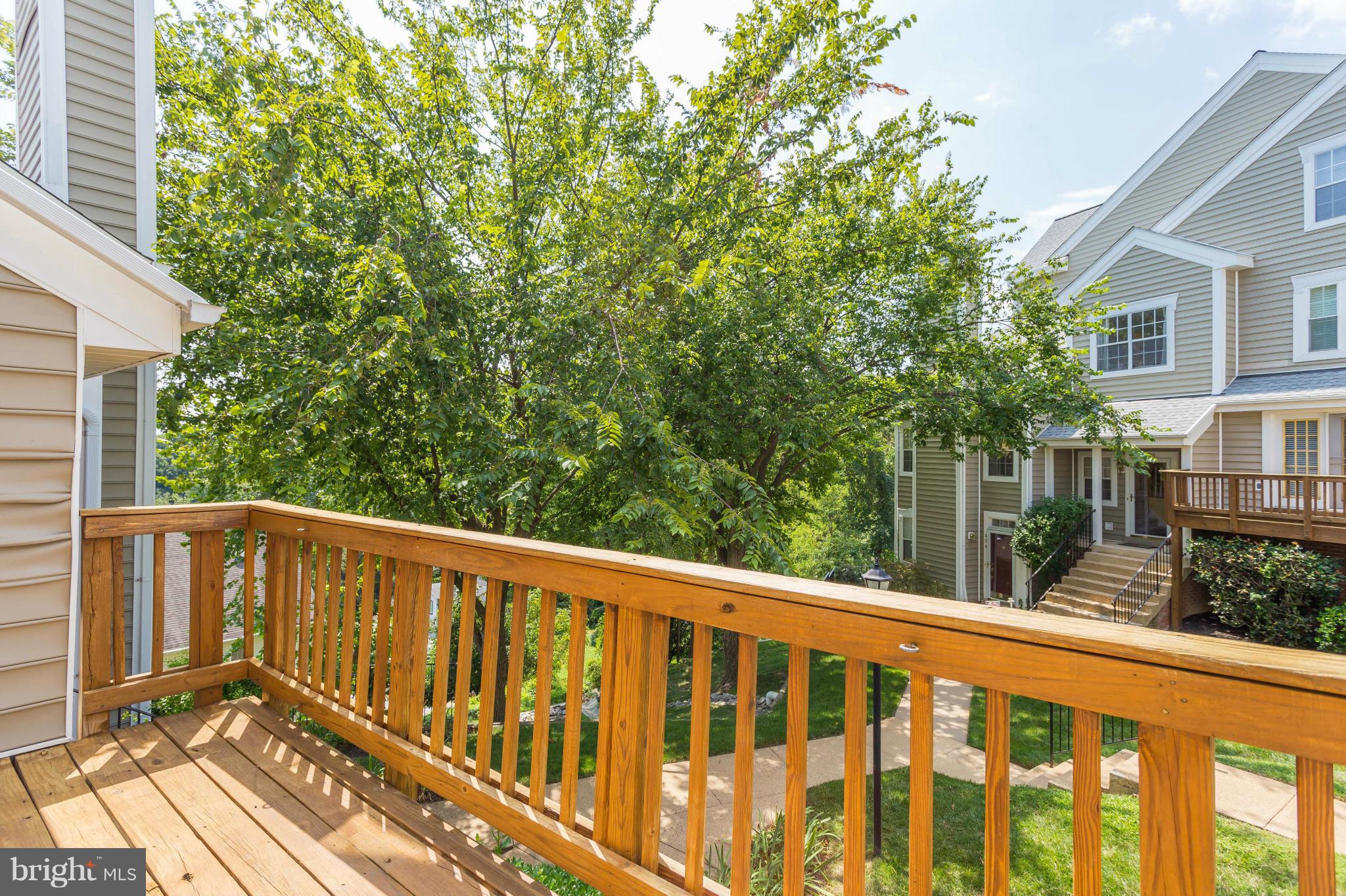 OCCOQUAN POINTE CONDO - Residential Lease