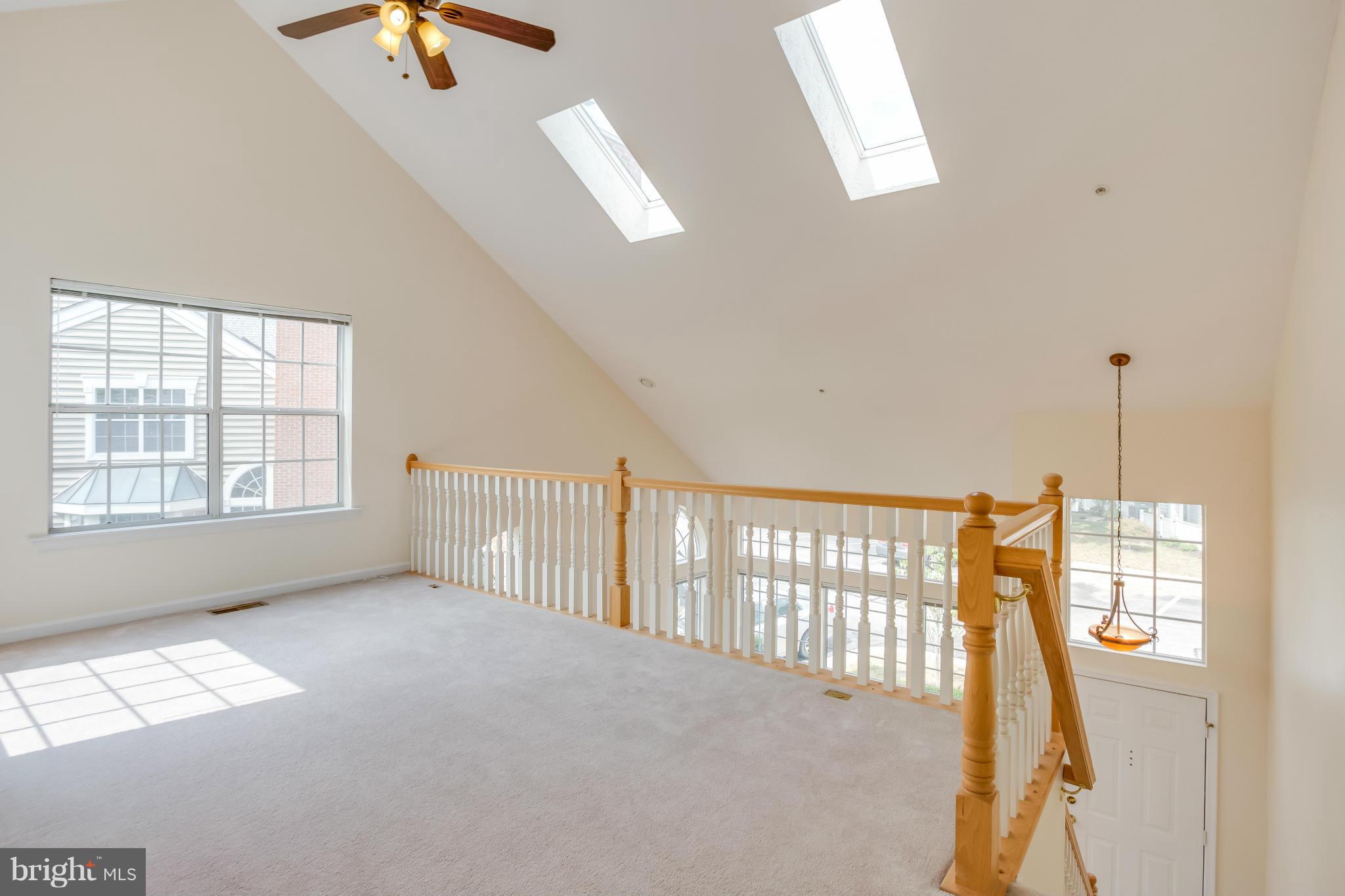 OCCOQUAN POINTE CONDO - Residential Lease