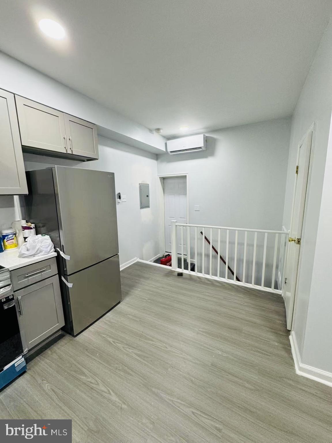 PHILADELPHIA (SOUTH) - Commercial Sale