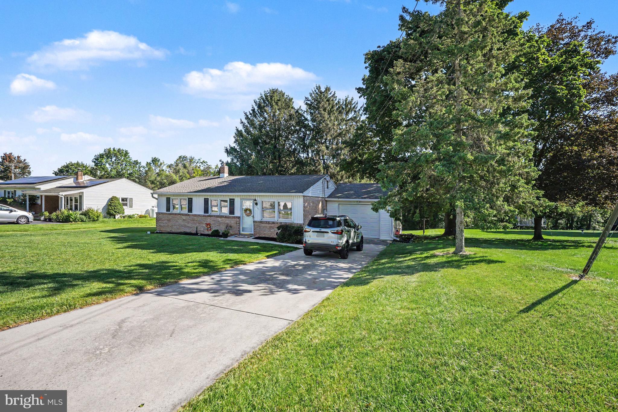1141 FAIRMONT DRIVE