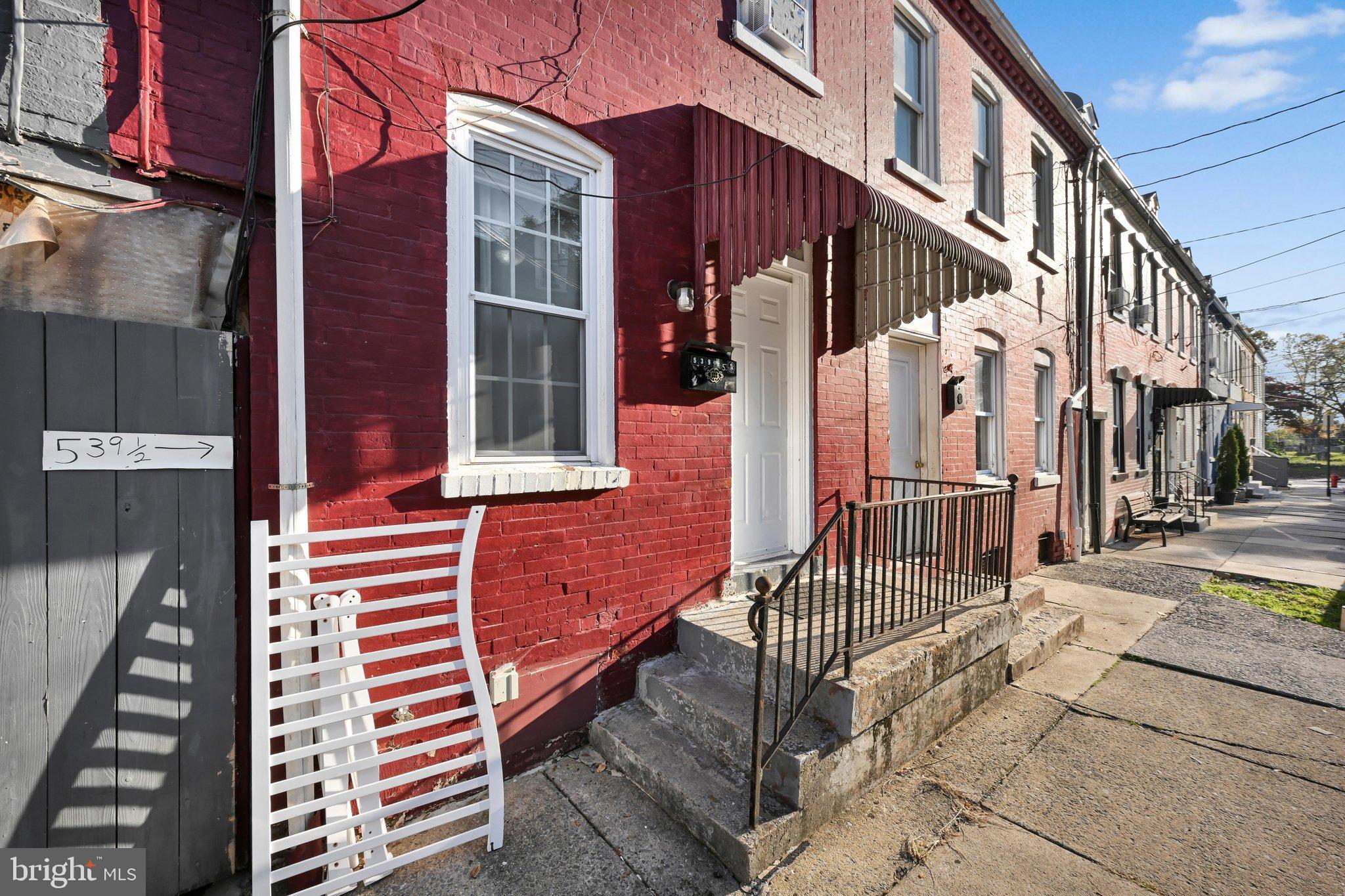 539 1/2 GREEN STREET