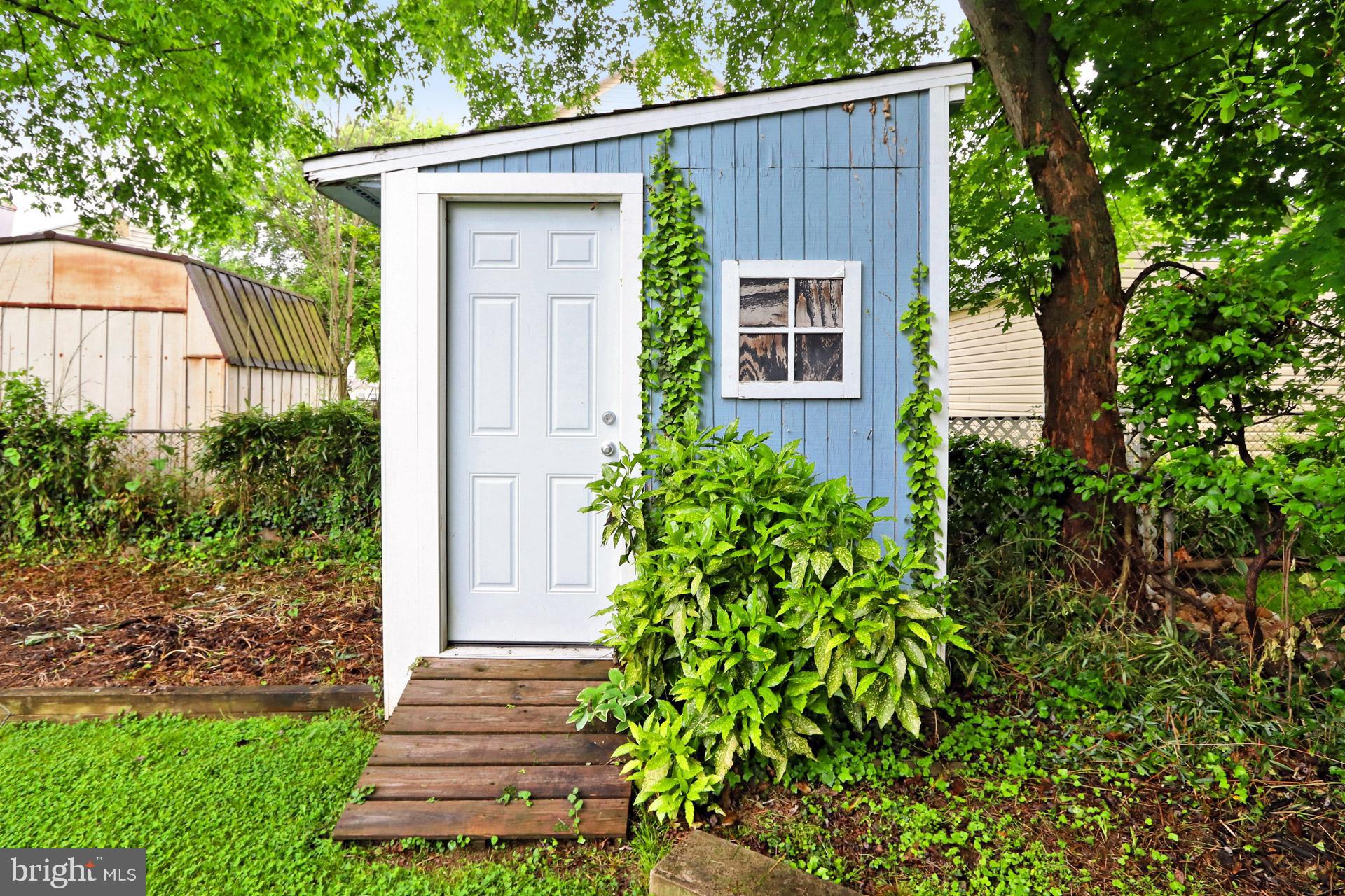 BEL AIR - Residential