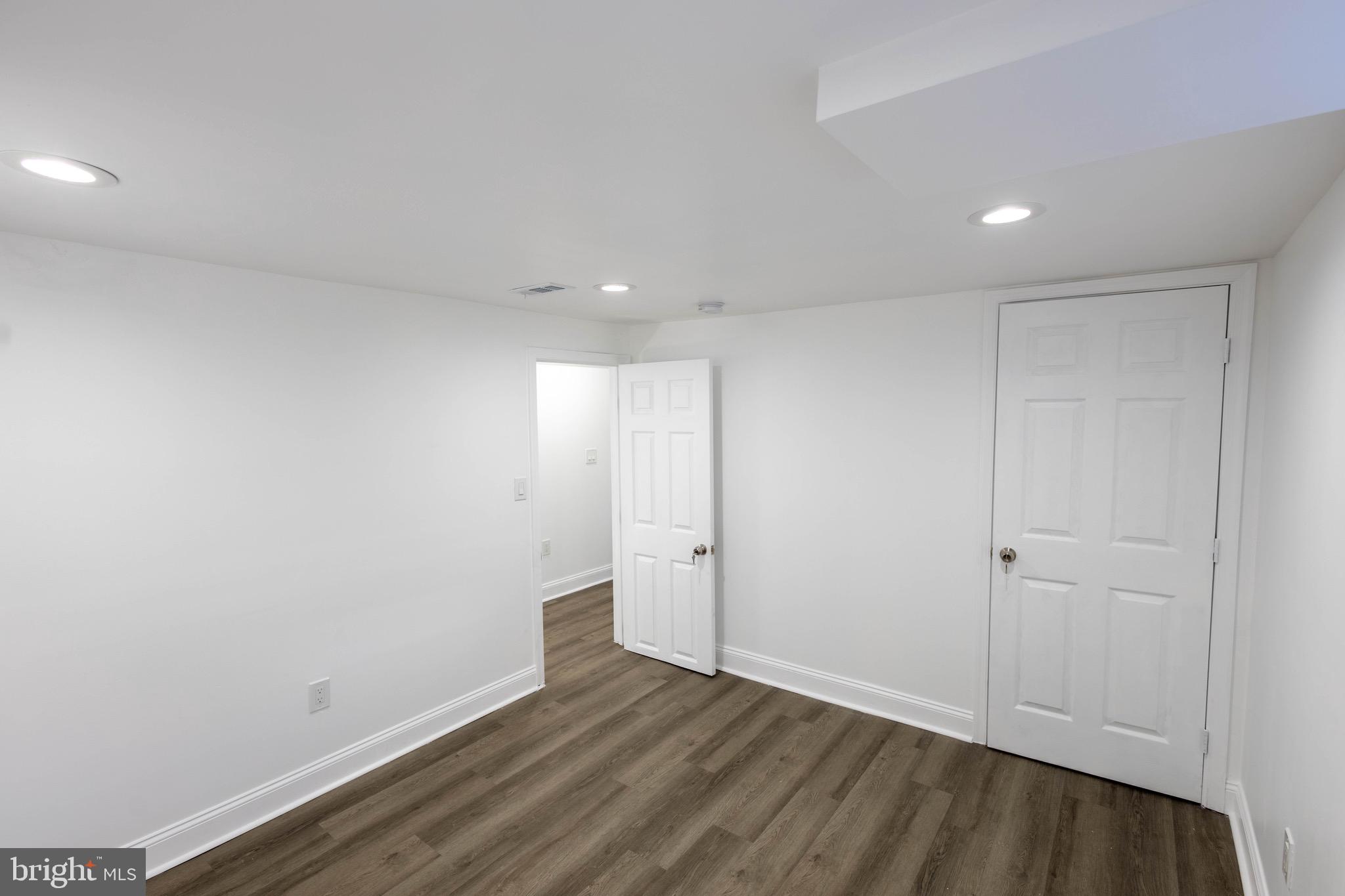 CARNEY - Residential Lease