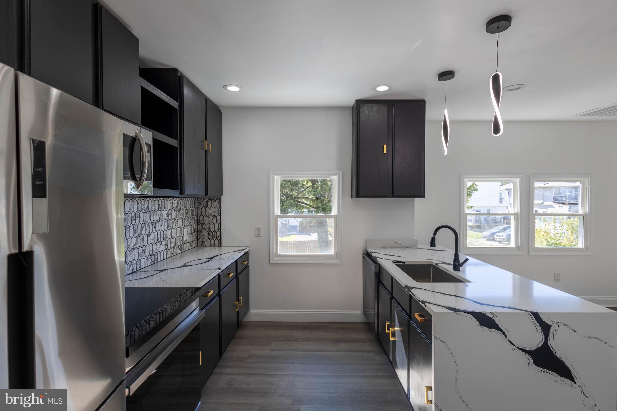 CARNEY - Residential Lease