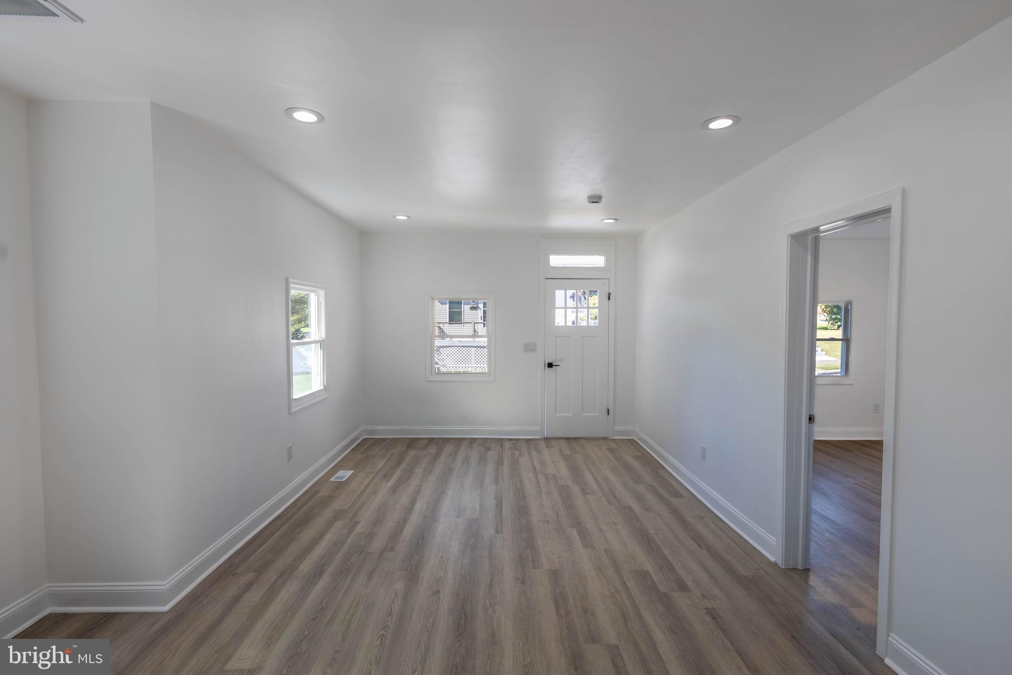 CARNEY - Residential Lease