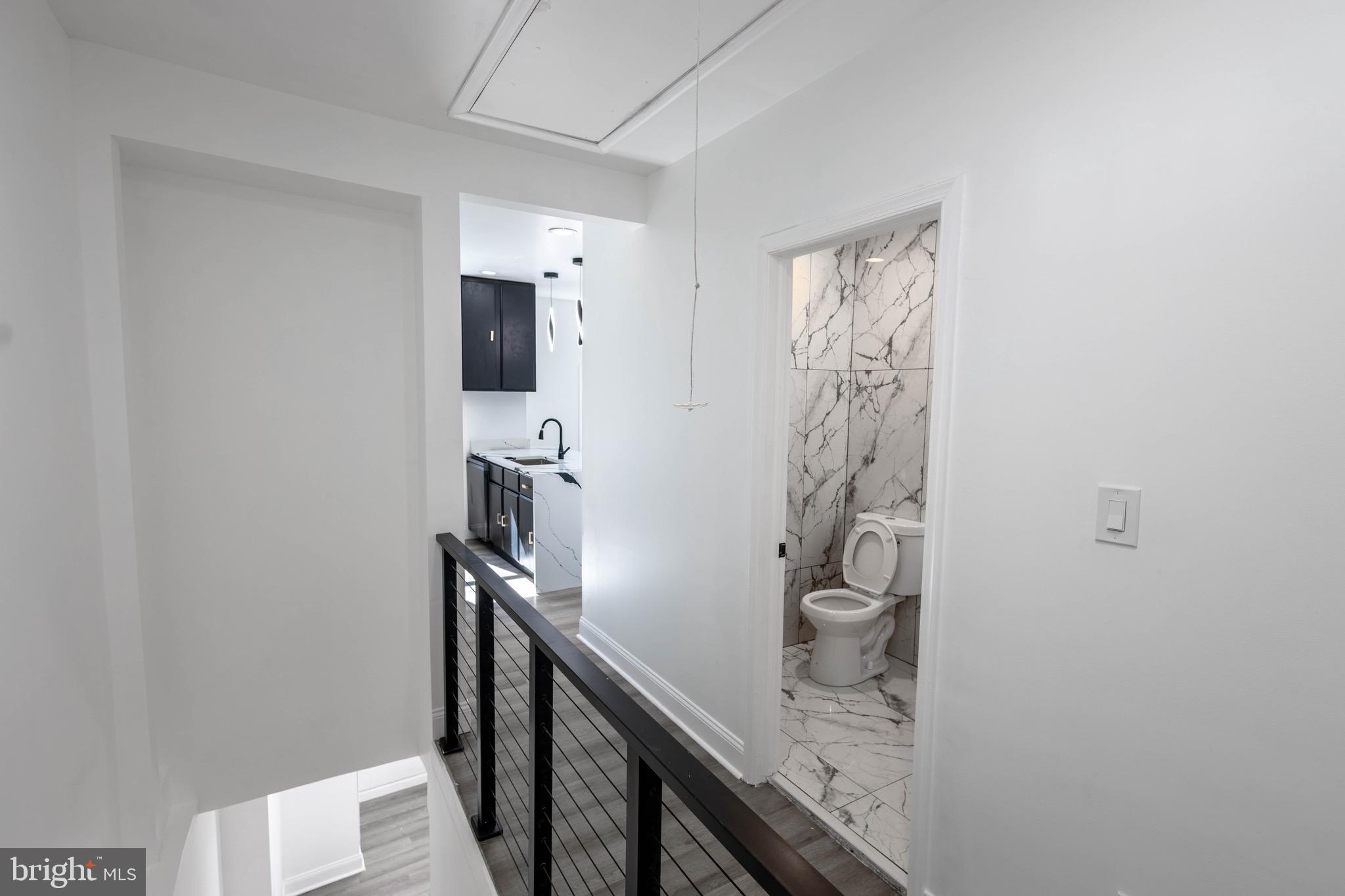 CARNEY - Residential Lease