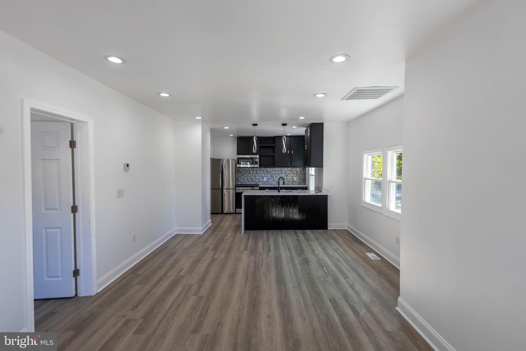 CARNEY - Residential Lease