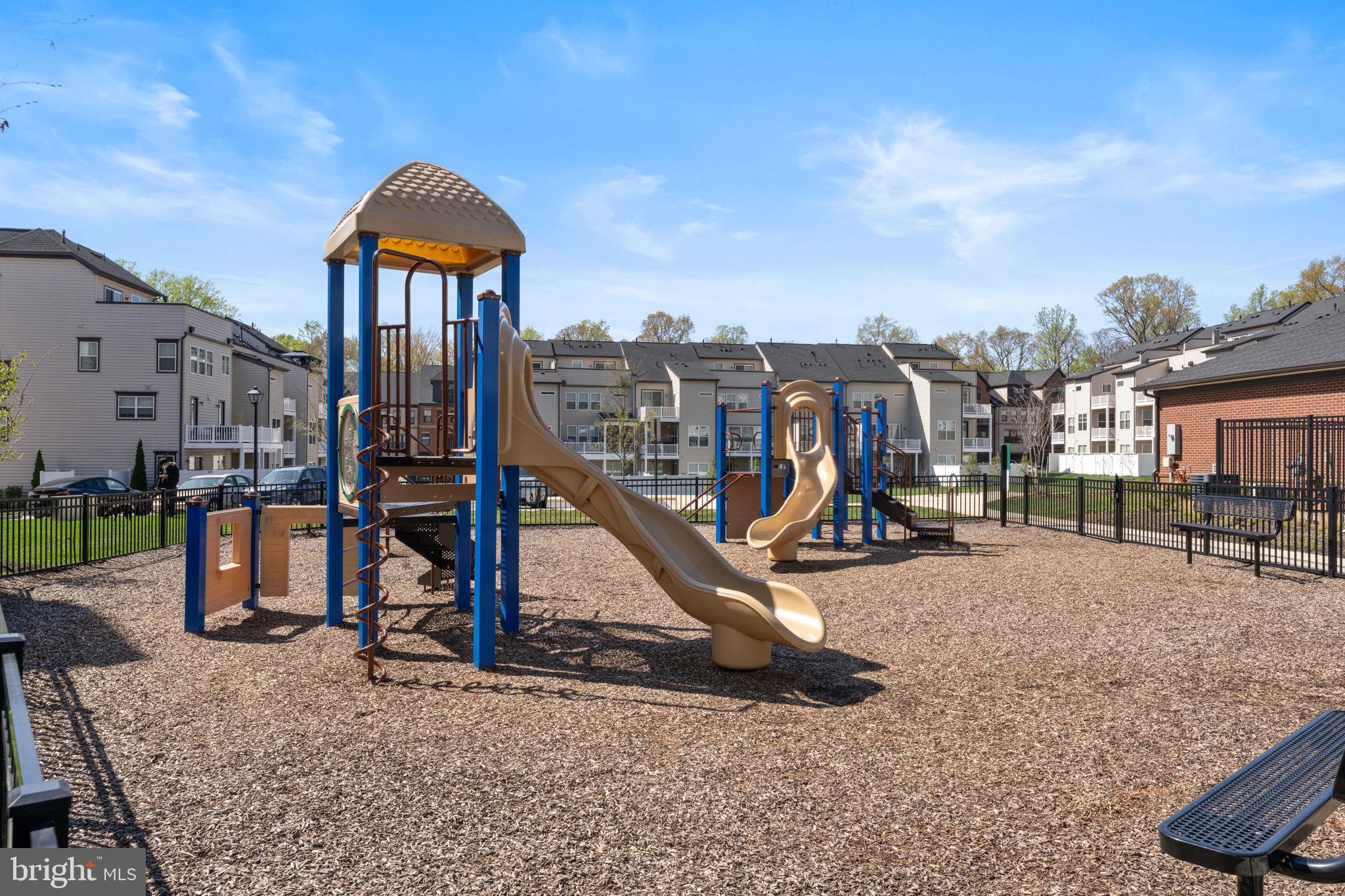 FAIR RIDGE - Residential