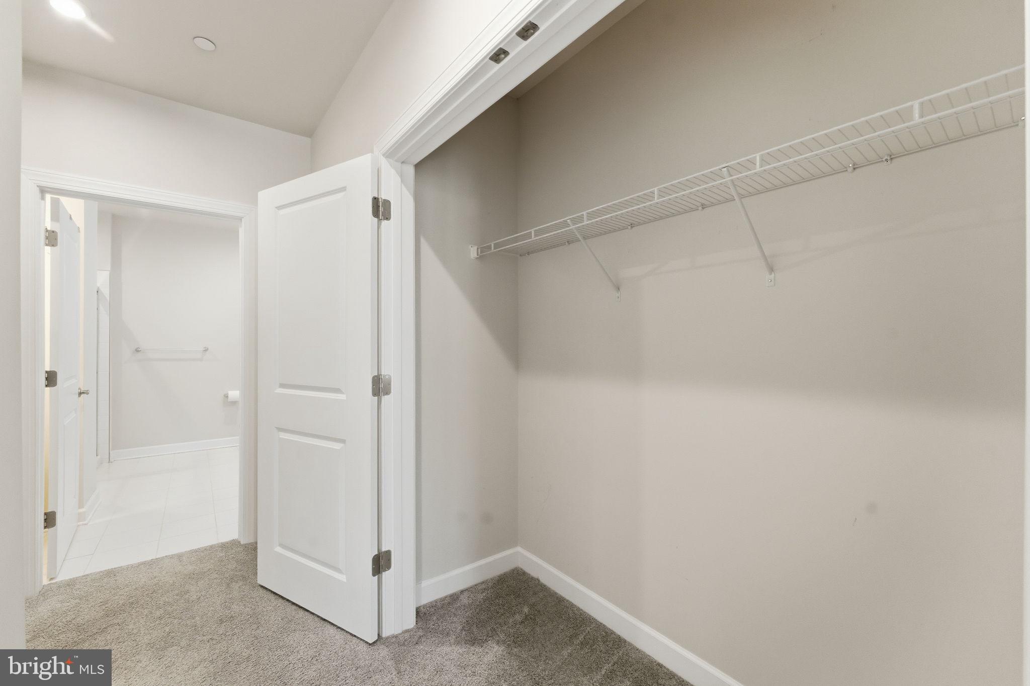 FAIR RIDGE - Residential