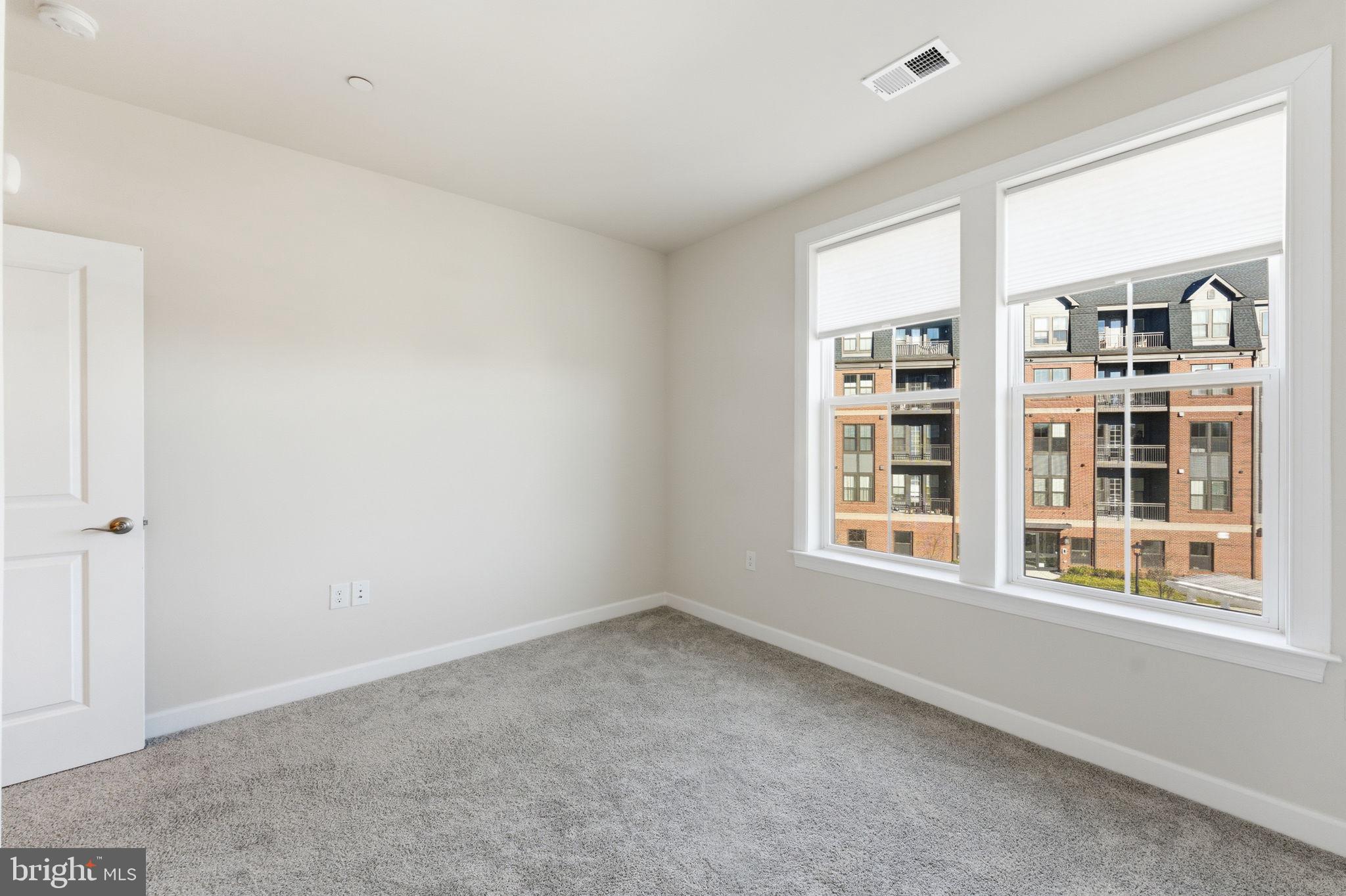 FAIR RIDGE - Residential