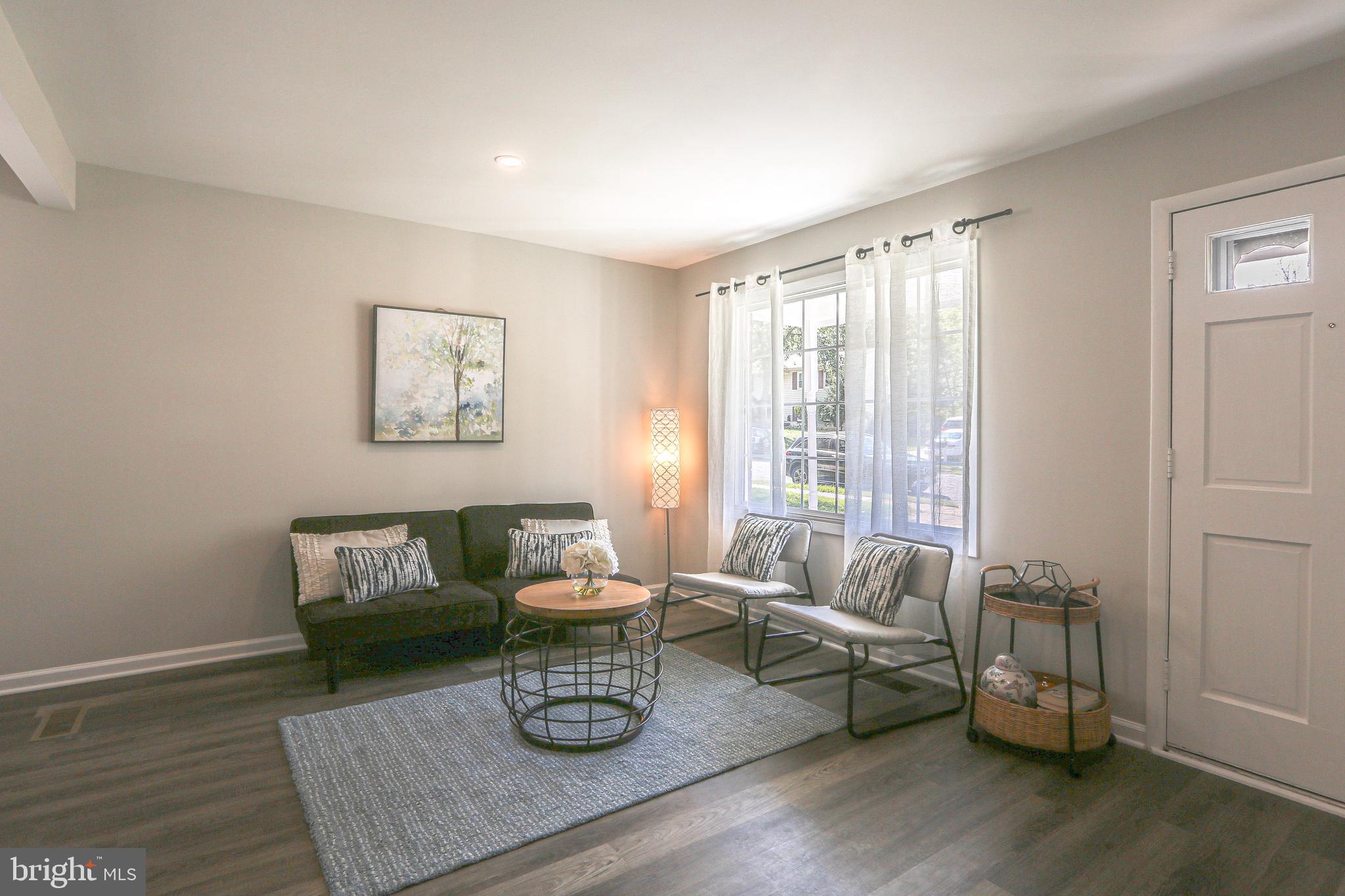 DALE CITY - Residential