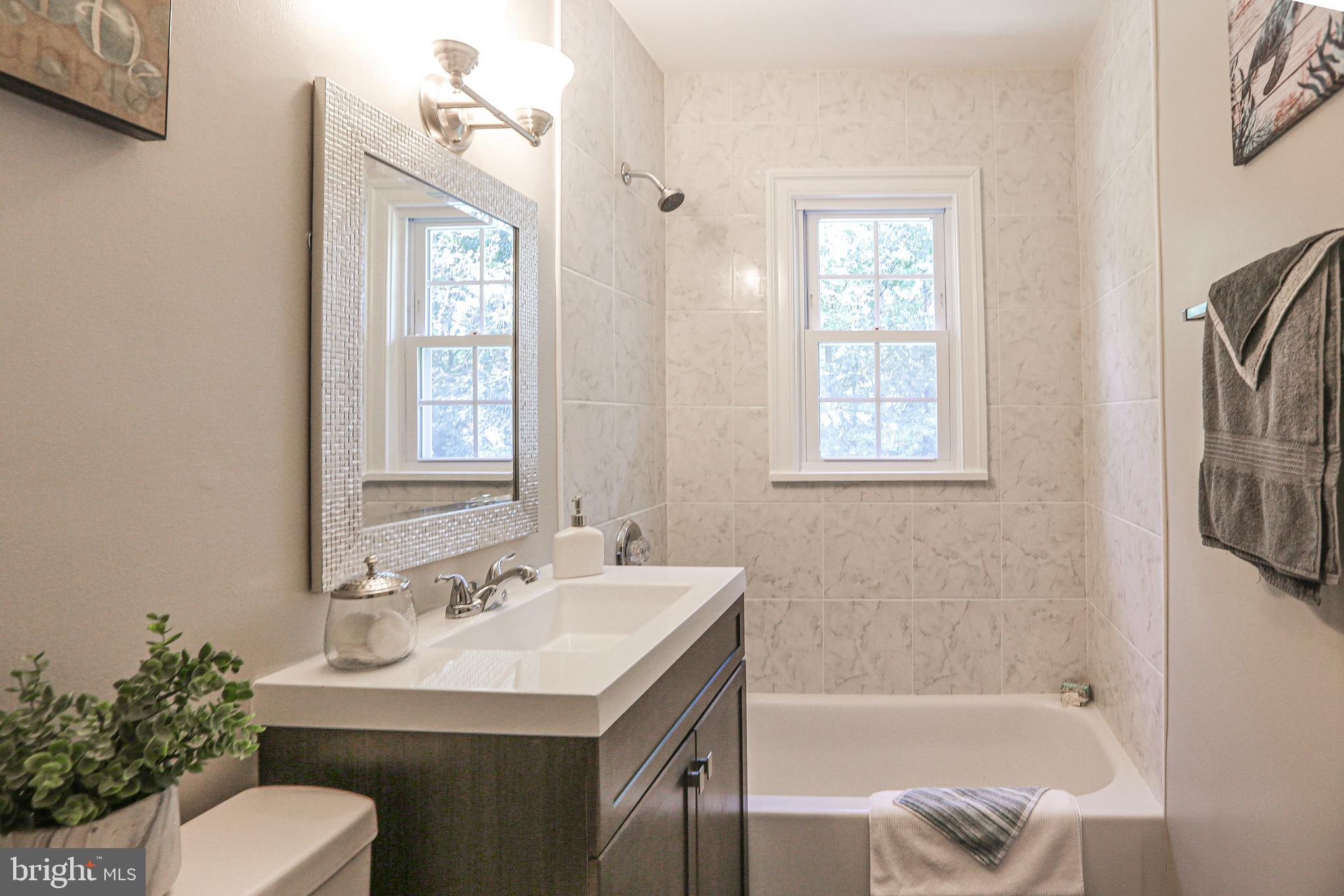 DALE CITY - Residential