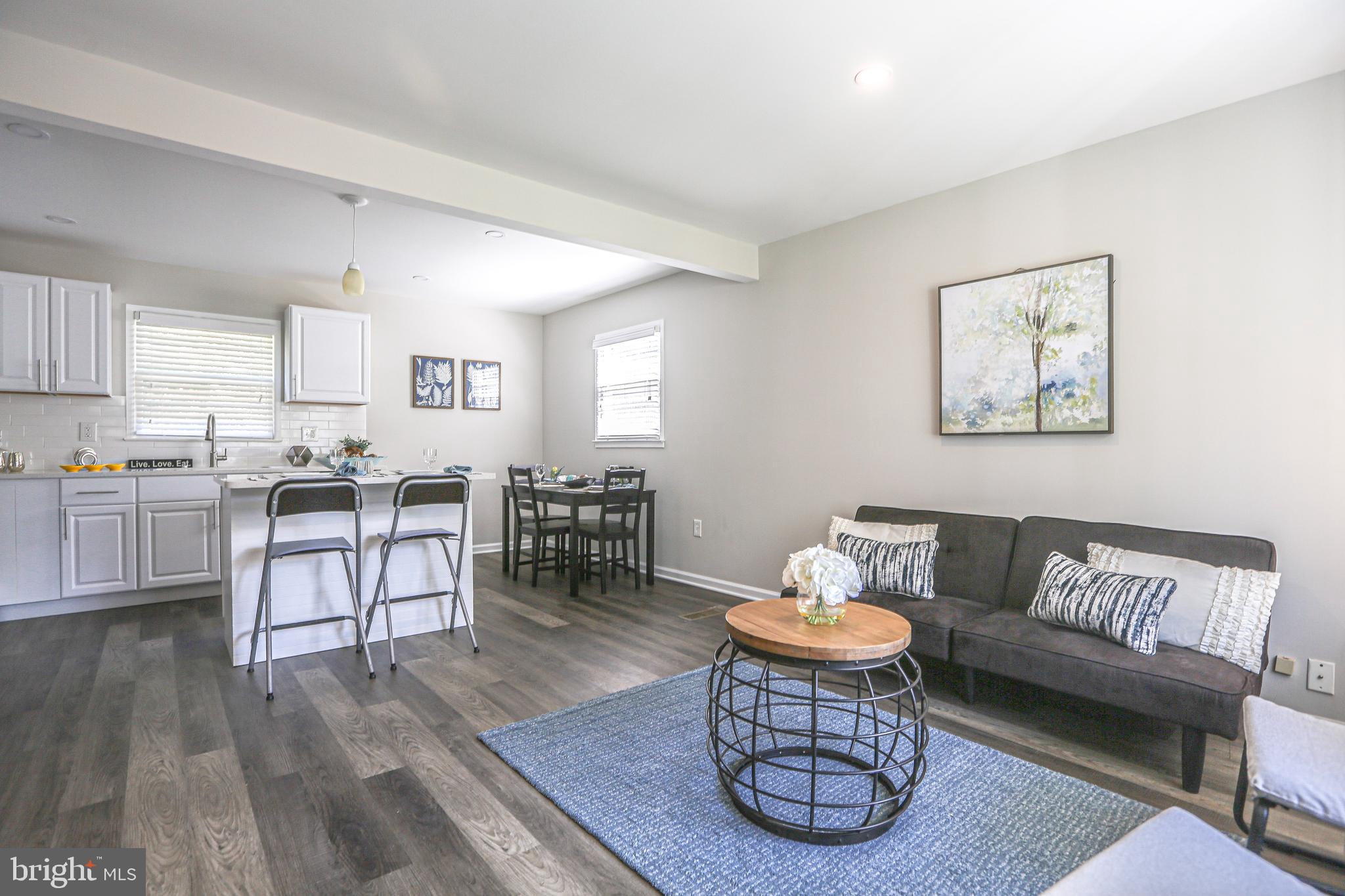 DALE CITY - Residential