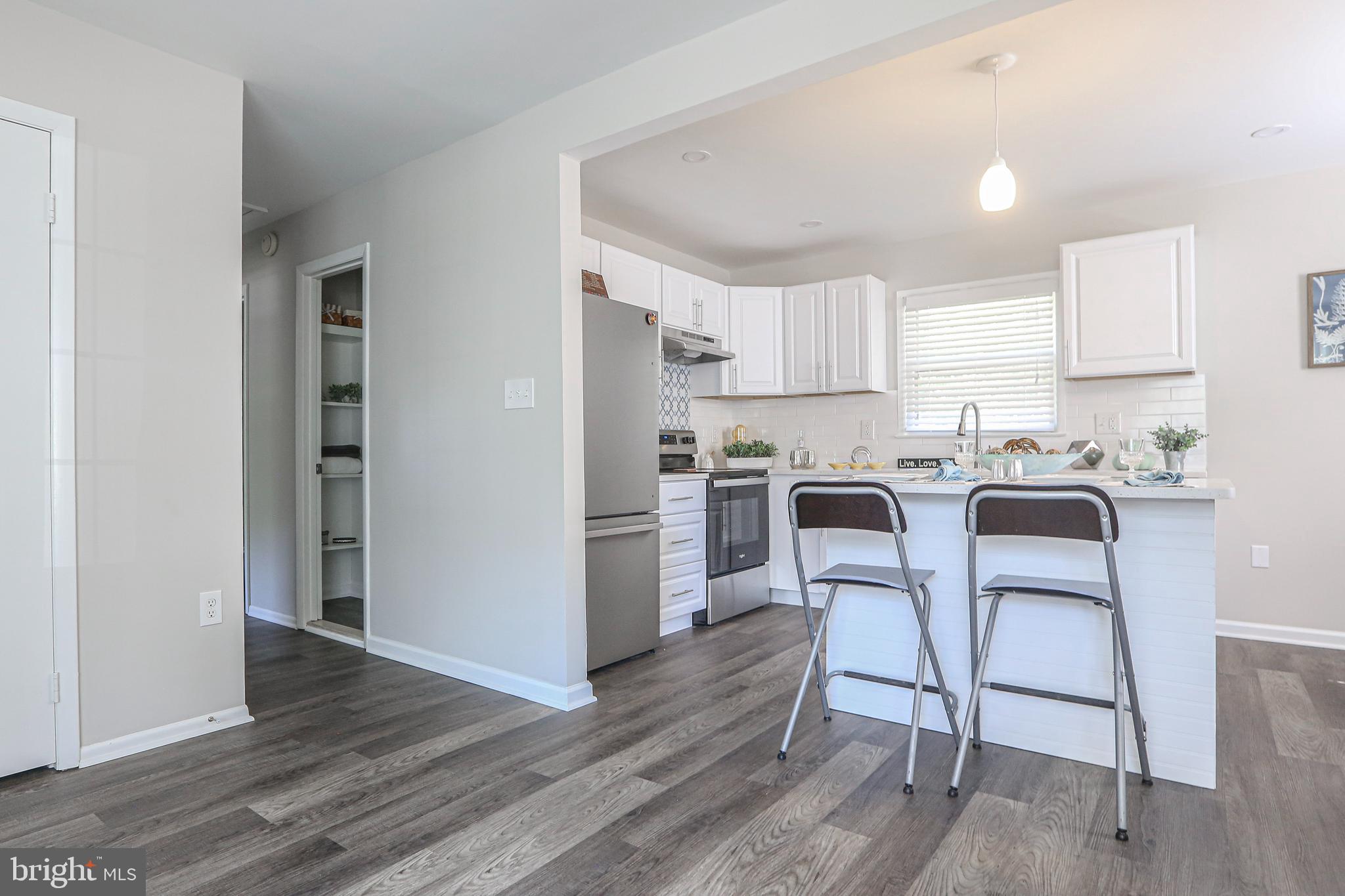 DALE CITY - Residential