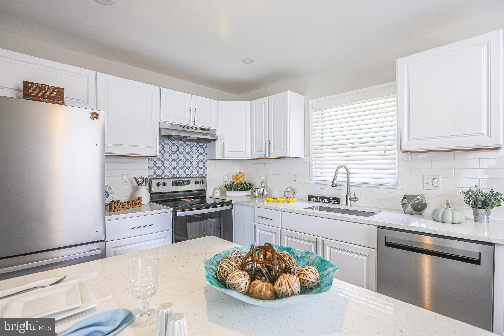 DALE CITY - Residential