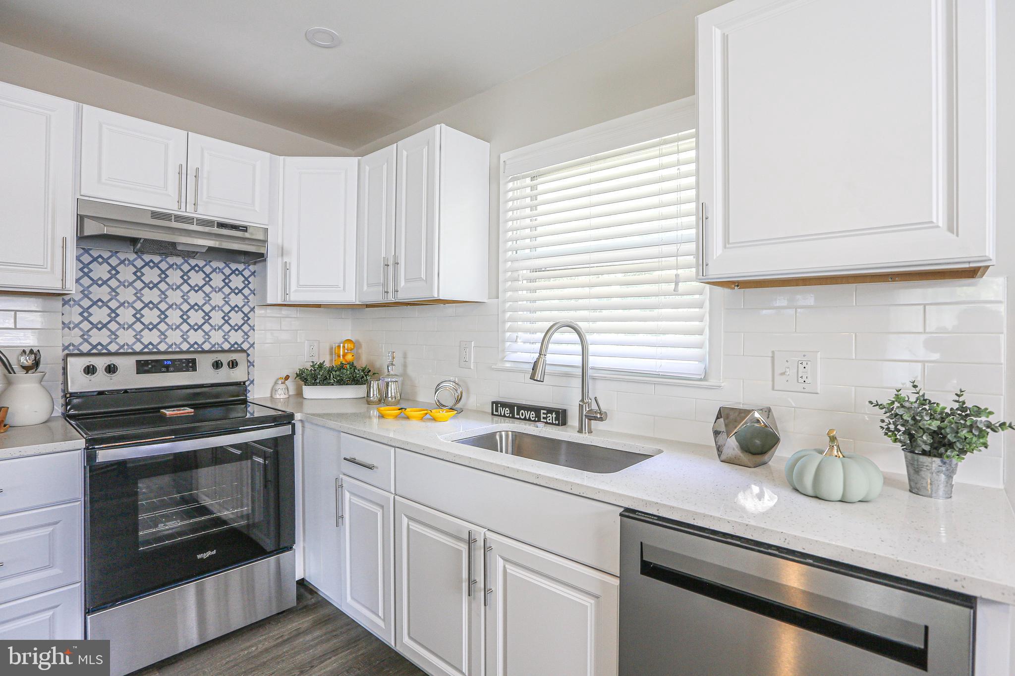 DALE CITY - Residential