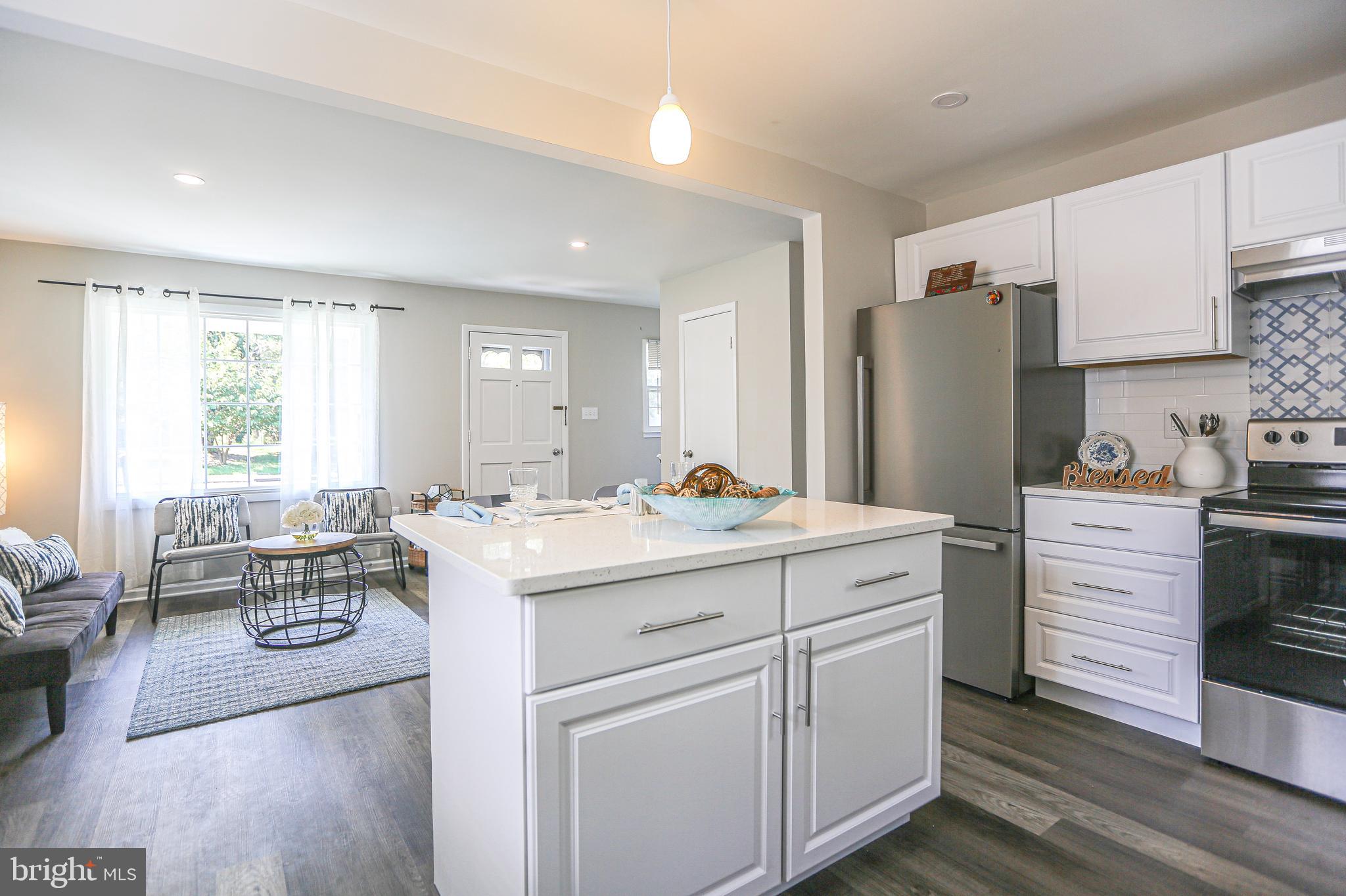 DALE CITY - Residential