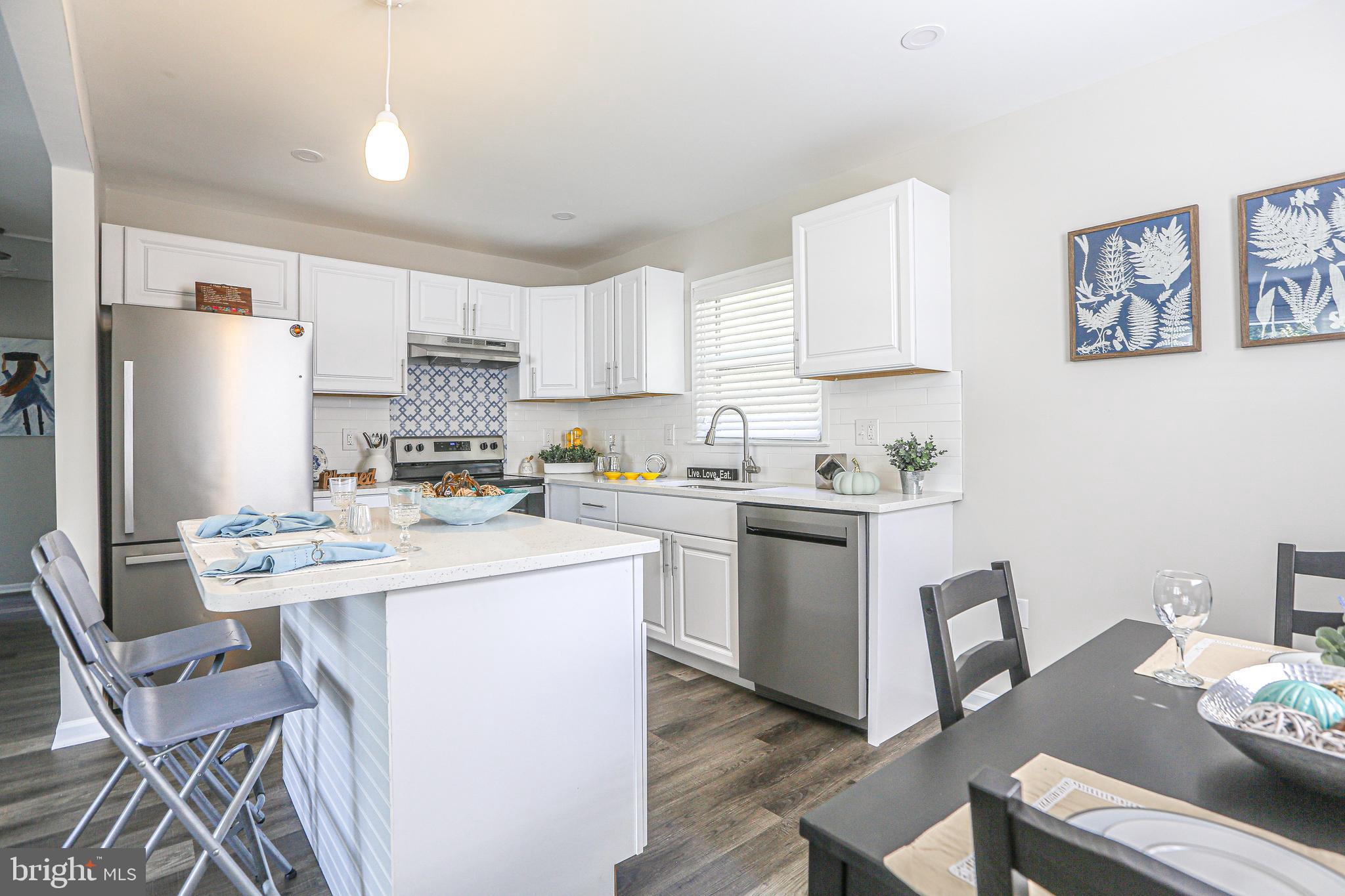 DALE CITY - Residential