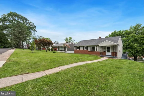 1027 Oak Street, Coatesville, PA MLS: PACT2093360