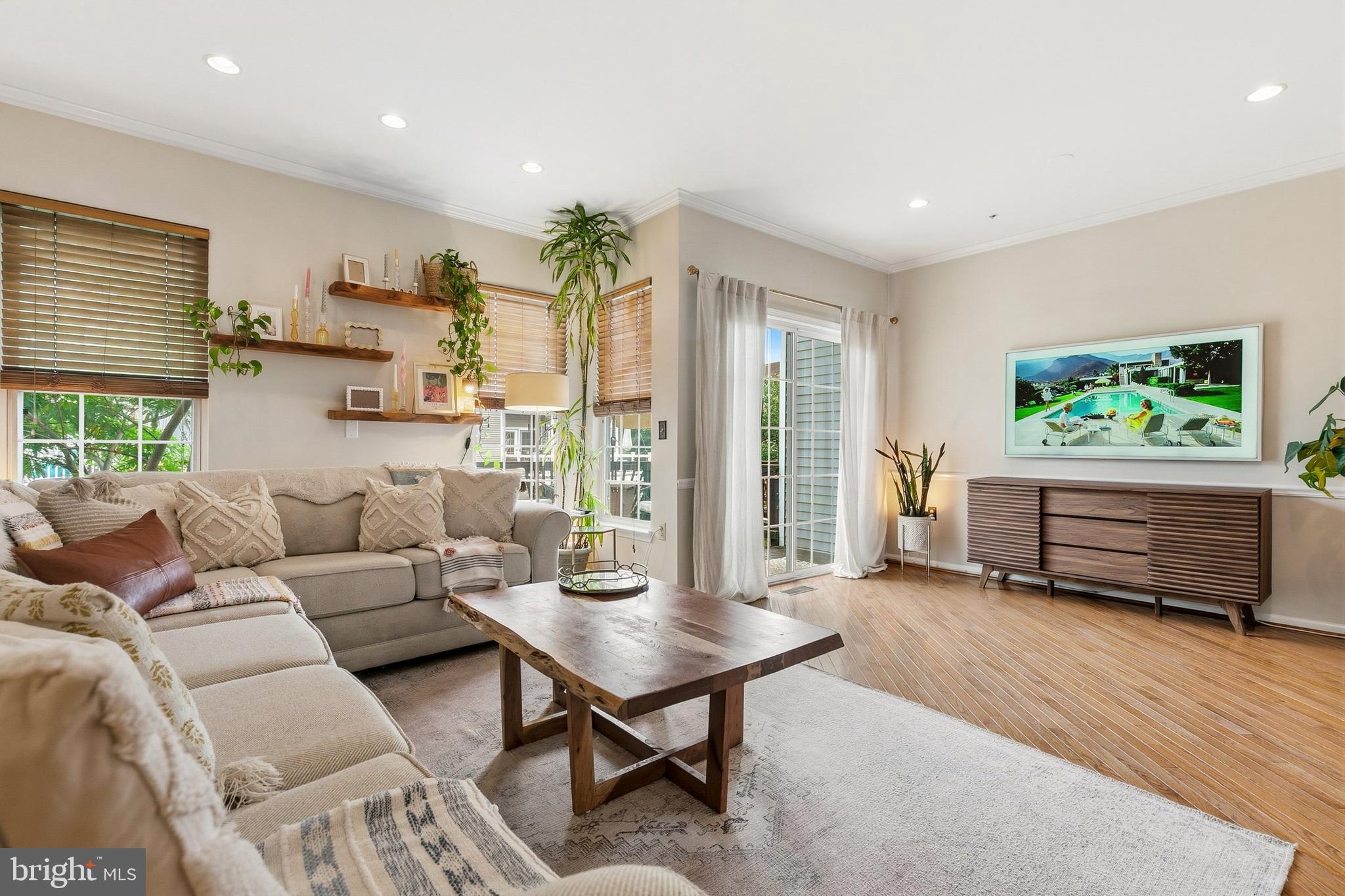 CROFTON VILLAGE - Residential