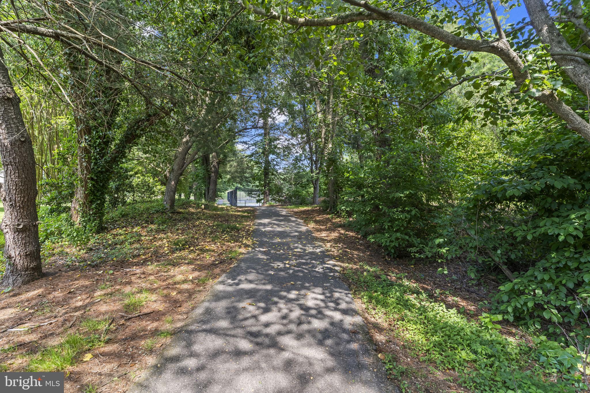 CROFTON VILLAGE - Residential