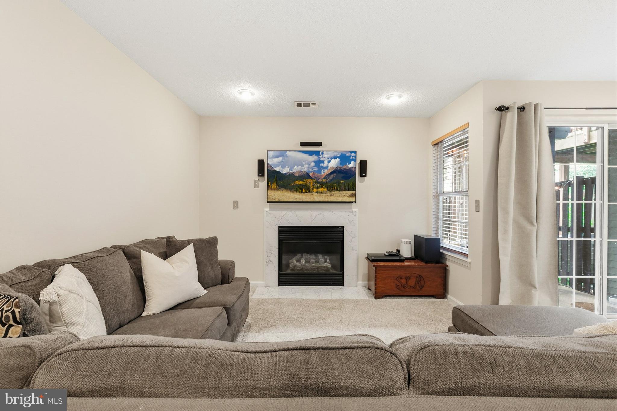CROFTON VILLAGE - Residential