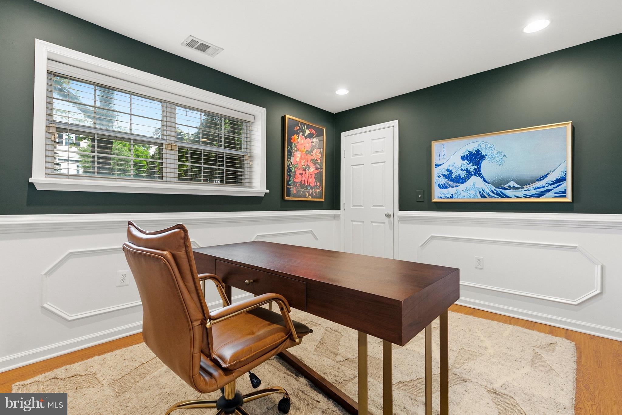 CROFTON VILLAGE - Residential