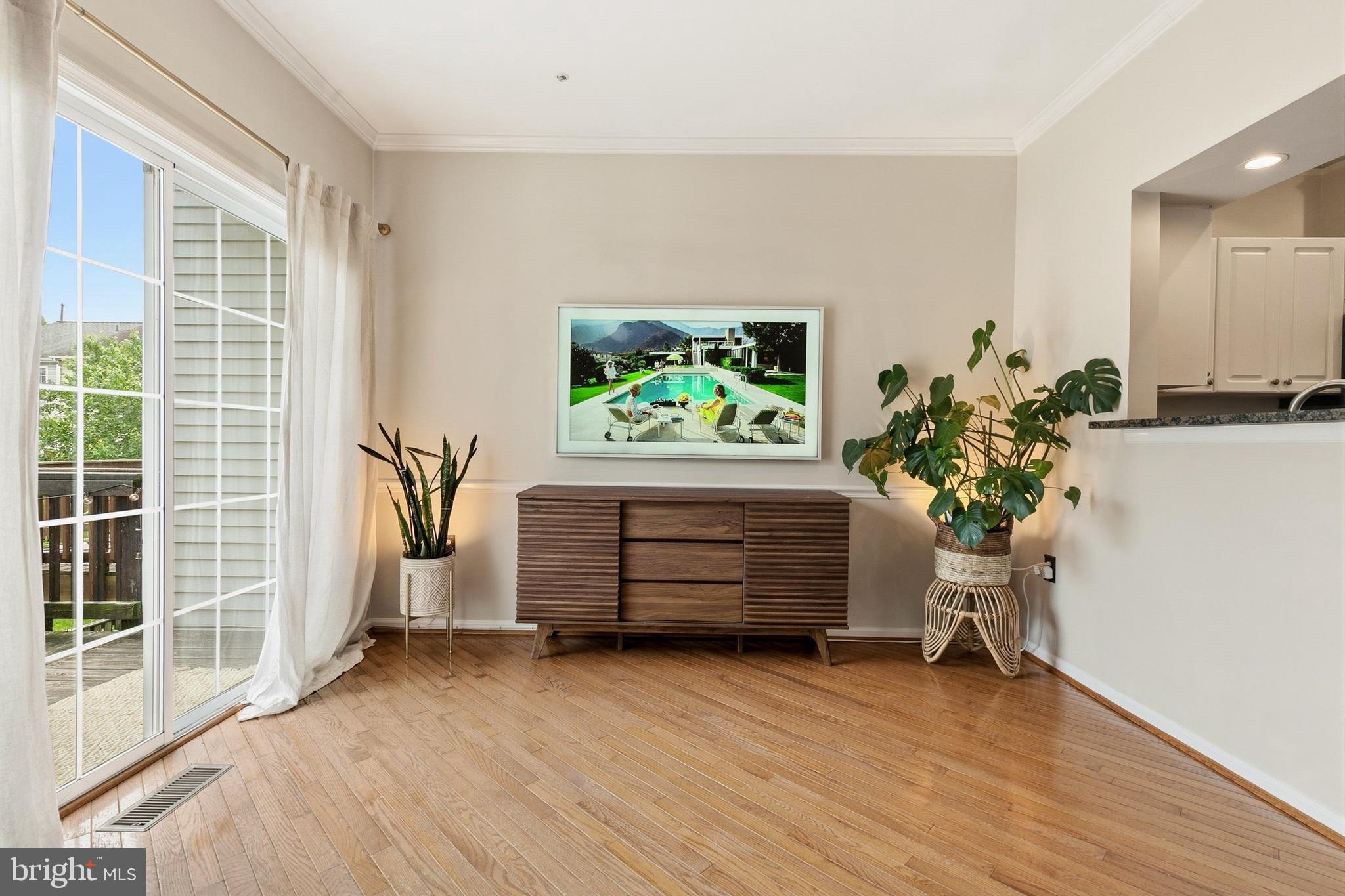CROFTON VILLAGE - Residential